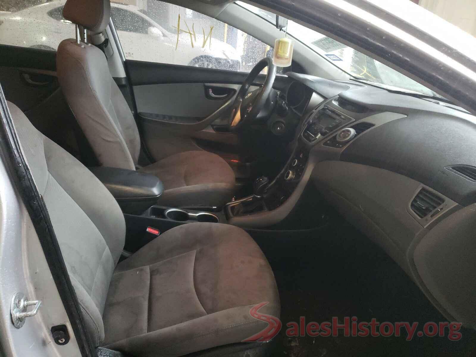 KMHDH4AE3GU475202 2016 HYUNDAI ELANTRA