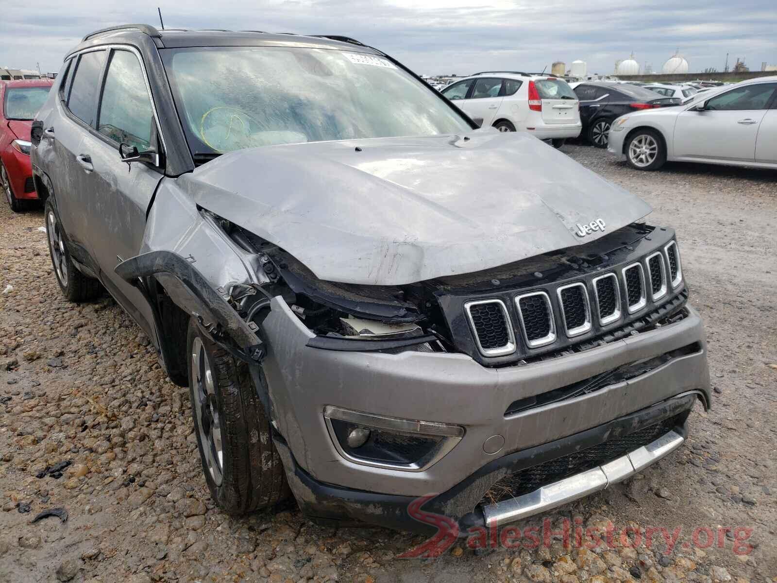 3C4NJDCB2JT330072 2018 JEEP COMPASS