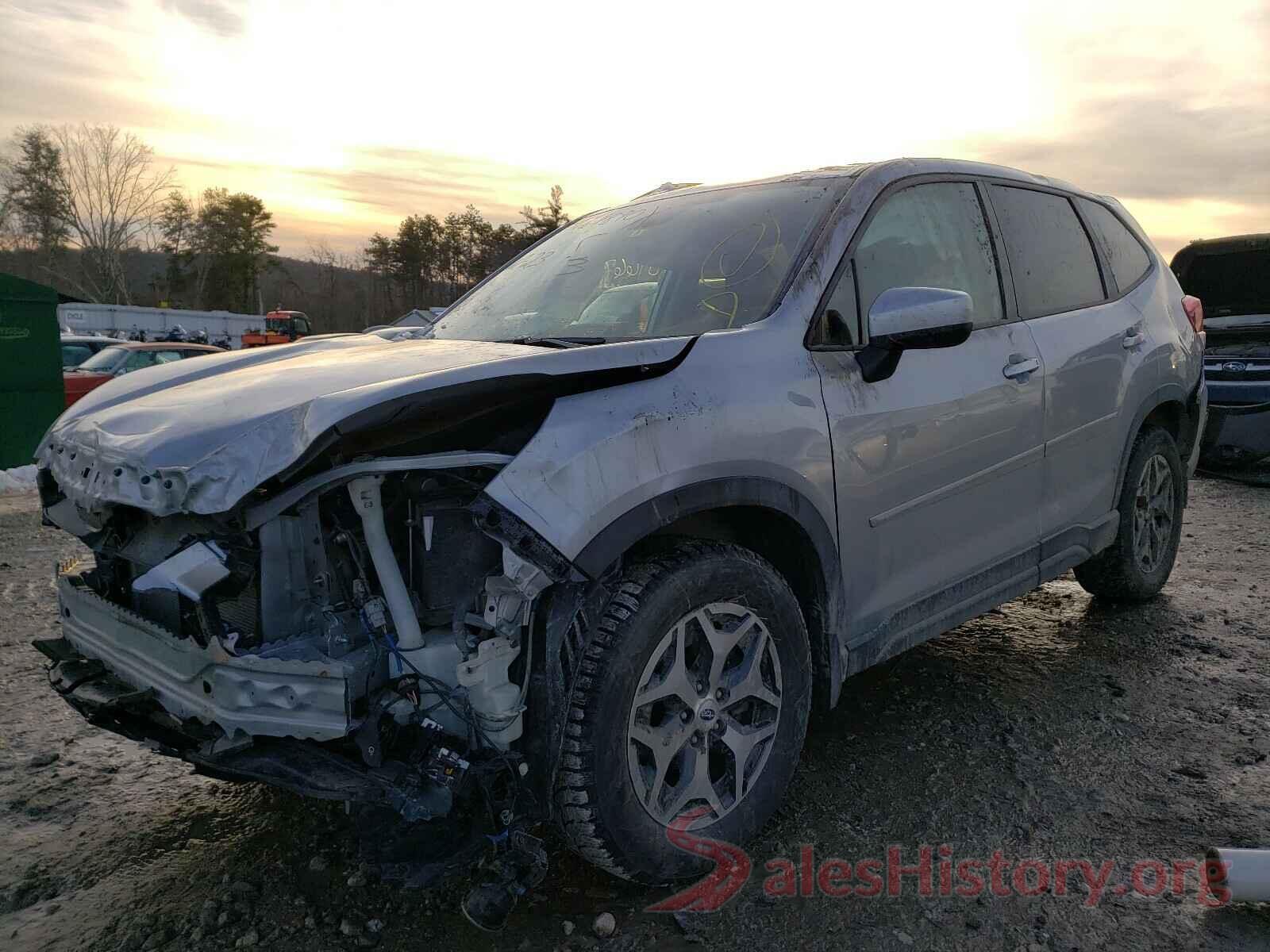 JF2SKAGC2KH564585 2019 SUBARU FORESTER