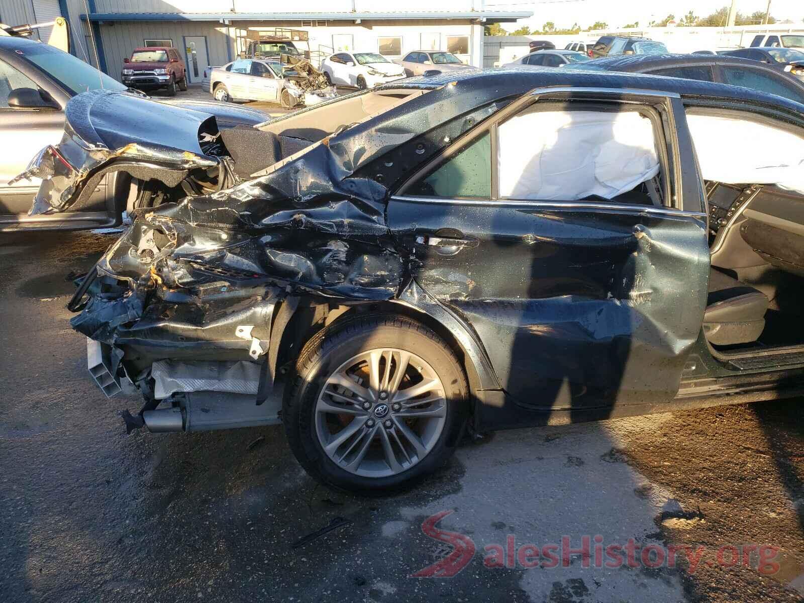 4T1BF1FK2HU302573 2017 TOYOTA CAMRY