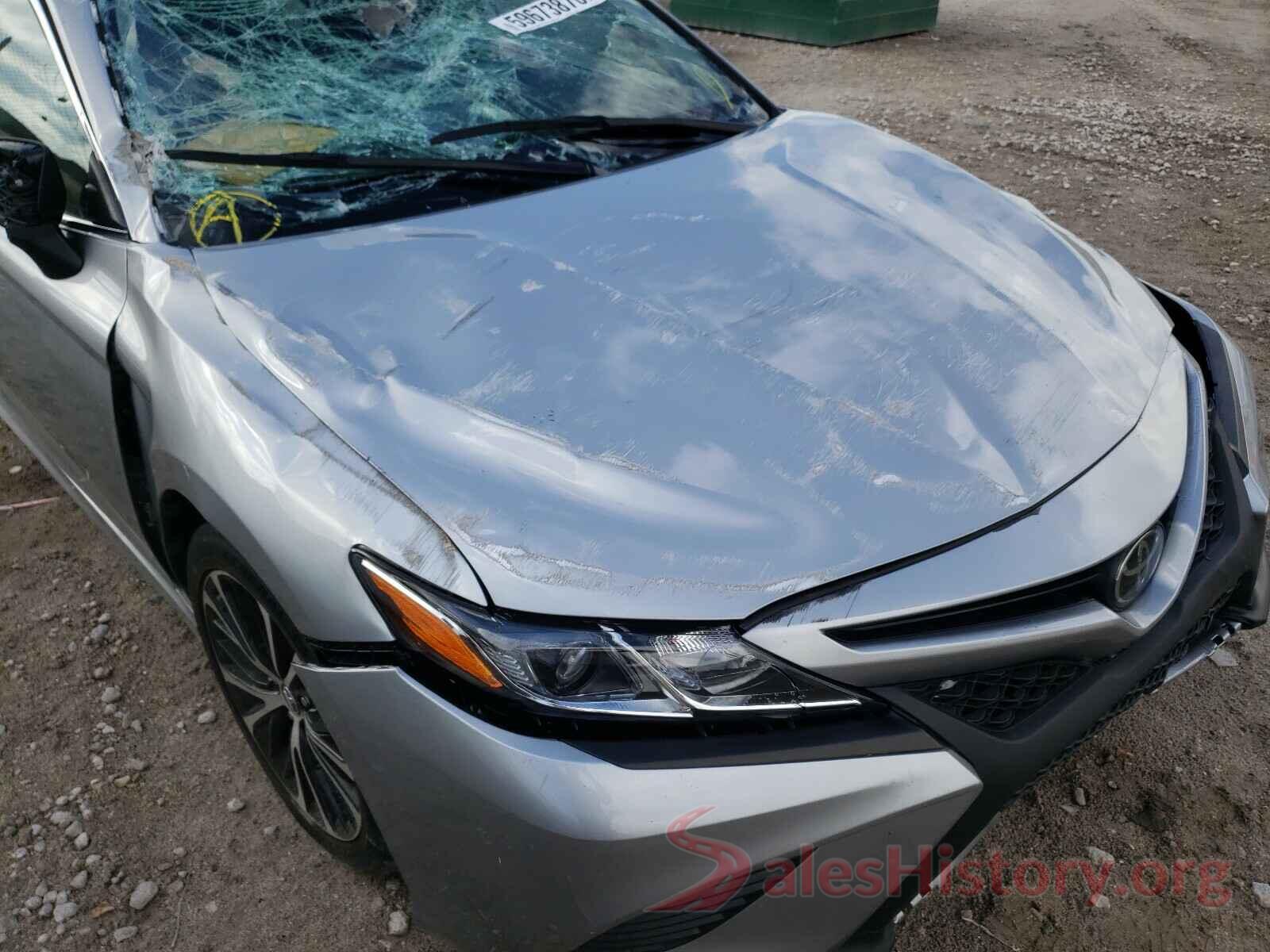 4T1B11HKXKU207102 2019 TOYOTA CAMRY