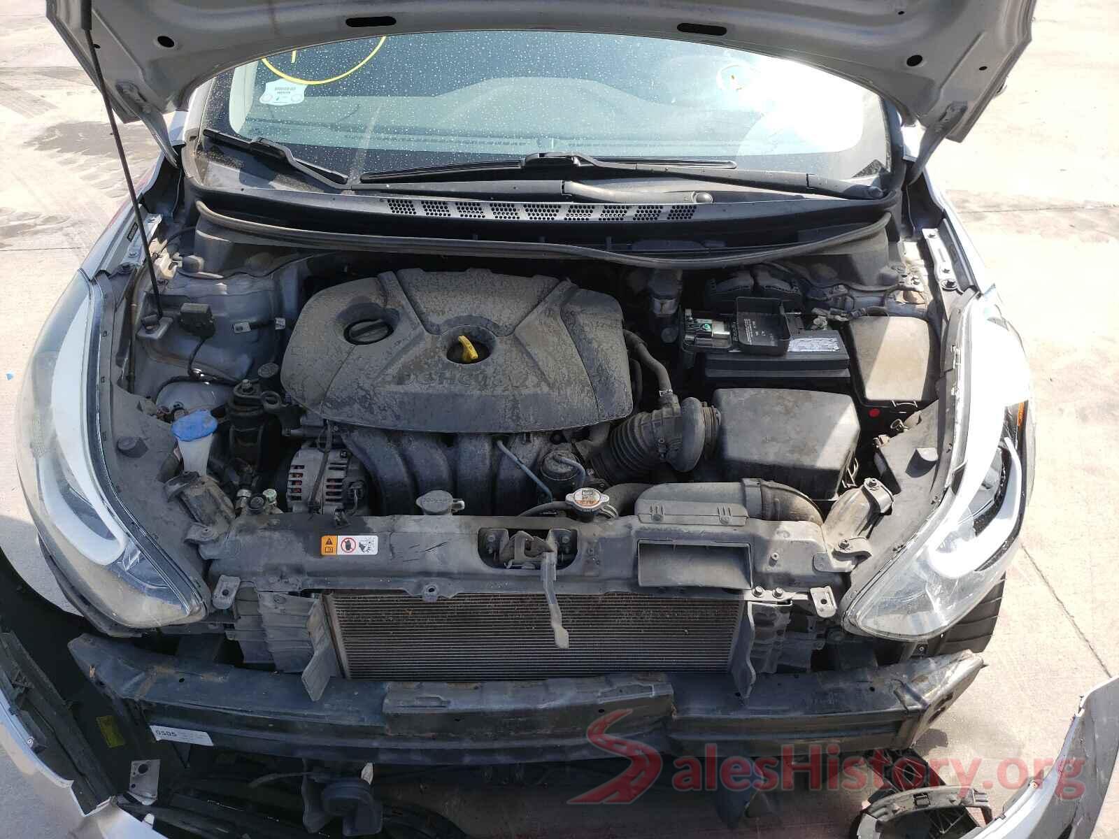 5NPDH4AE8GH752862 2016 HYUNDAI ELANTRA