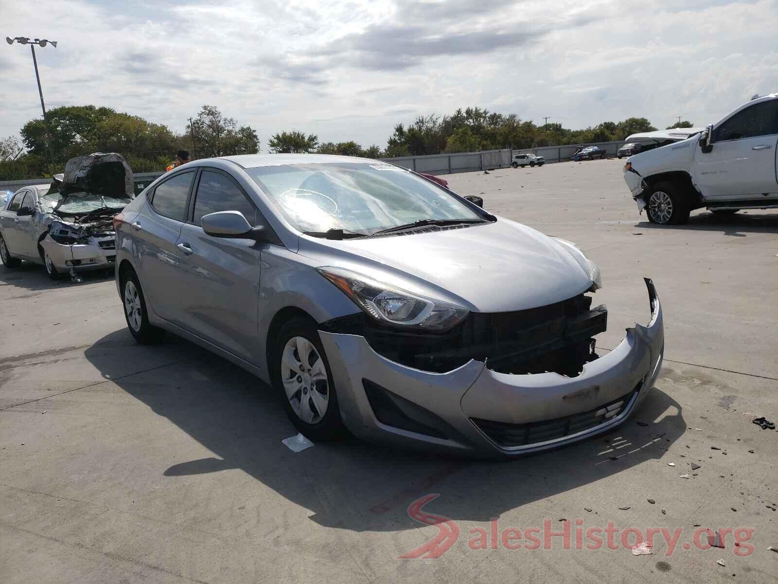 5NPDH4AE8GH752862 2016 HYUNDAI ELANTRA