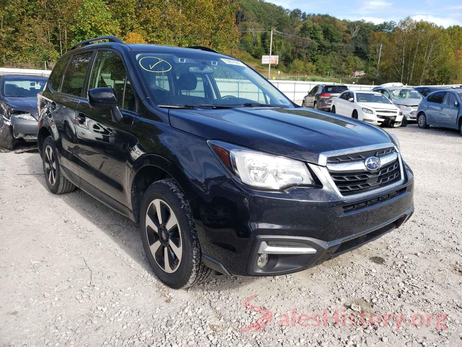 JF2SJAGC5JH501160 2018 SUBARU FORESTER