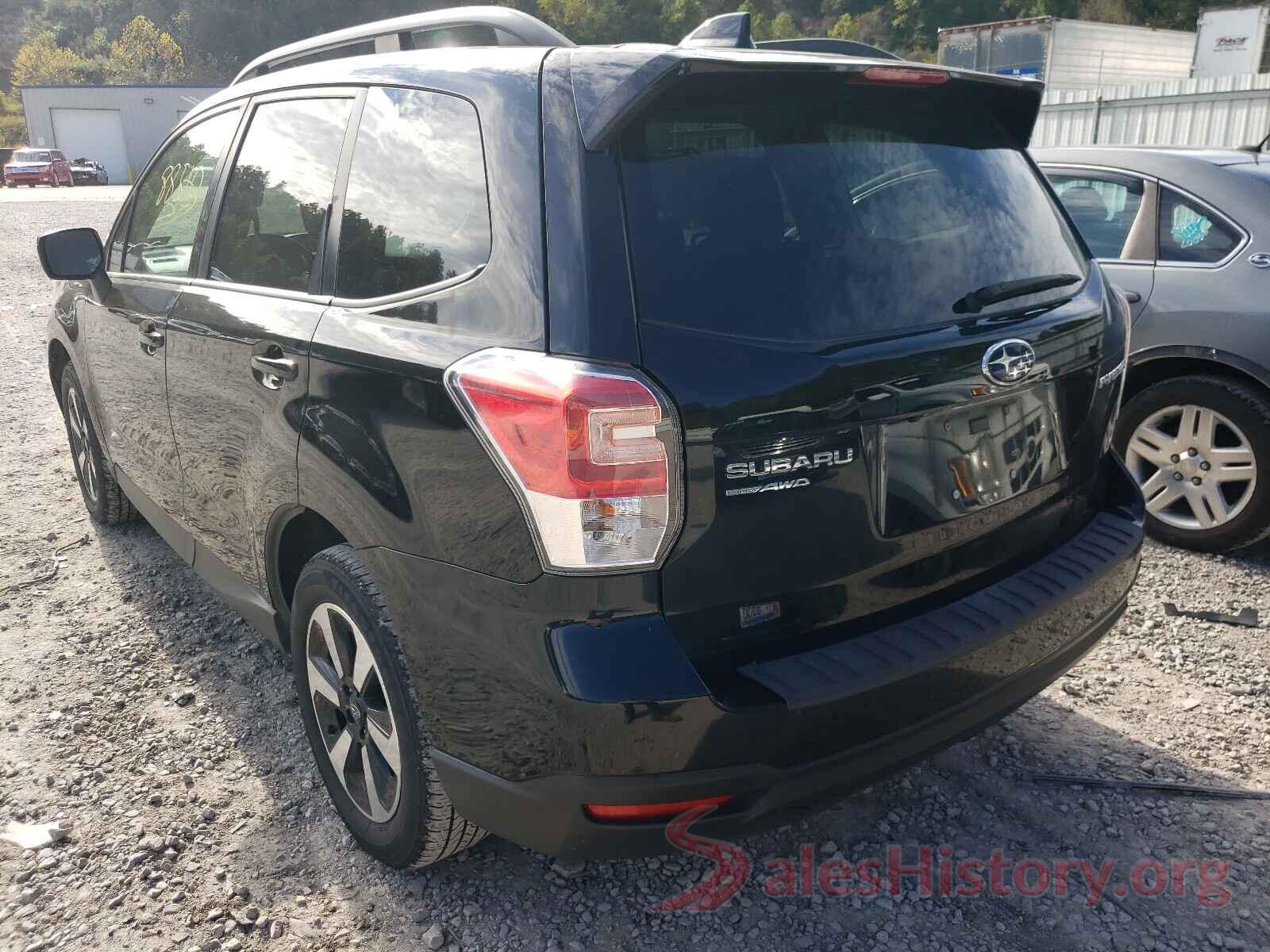 JF2SJAGC5JH501160 2018 SUBARU FORESTER