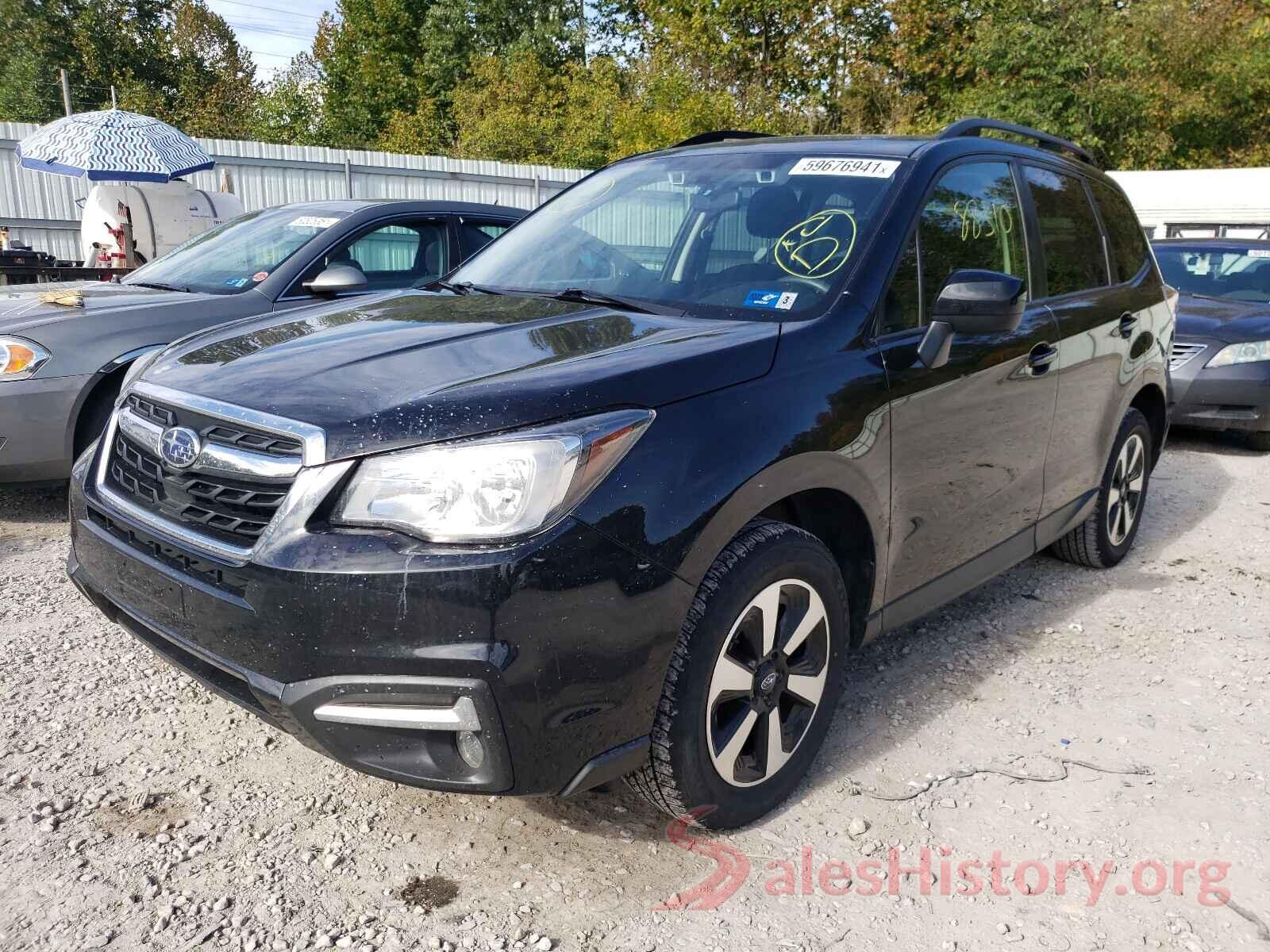 JF2SJAGC5JH501160 2018 SUBARU FORESTER