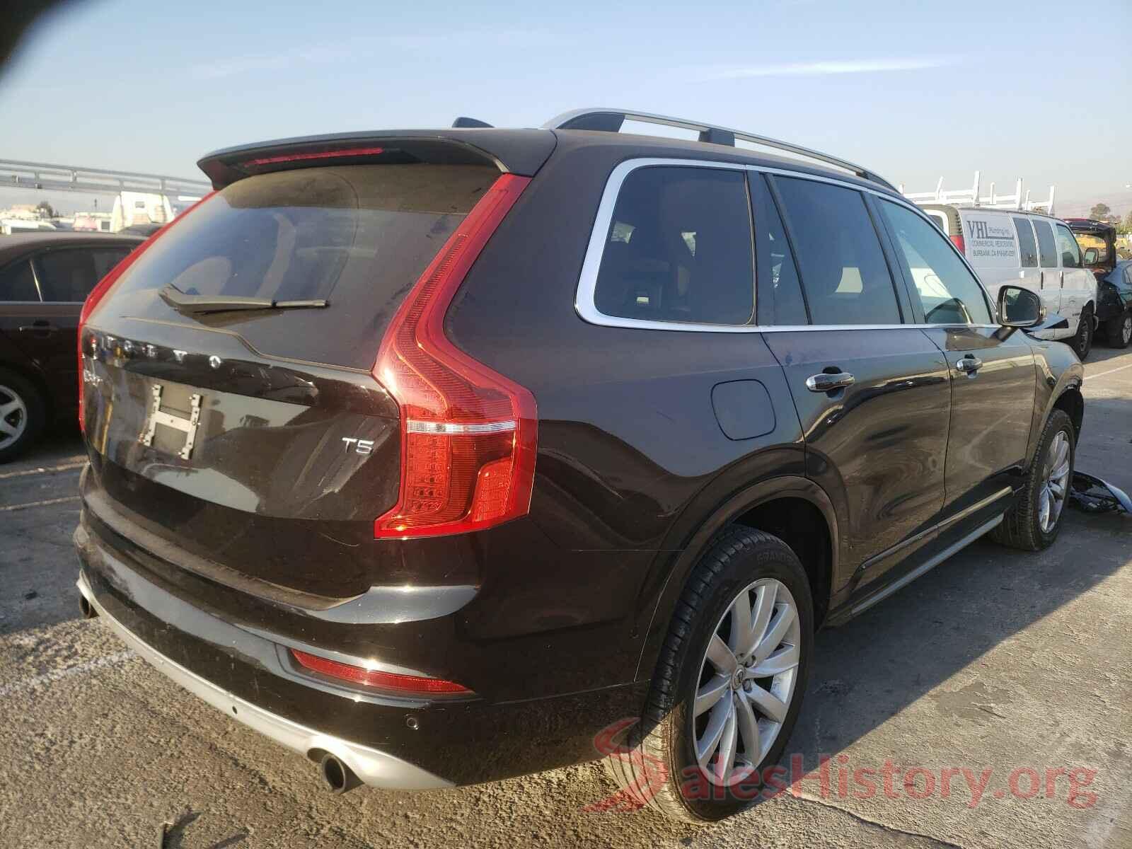 YV4102CK8J1370375 2018 VOLVO XC90