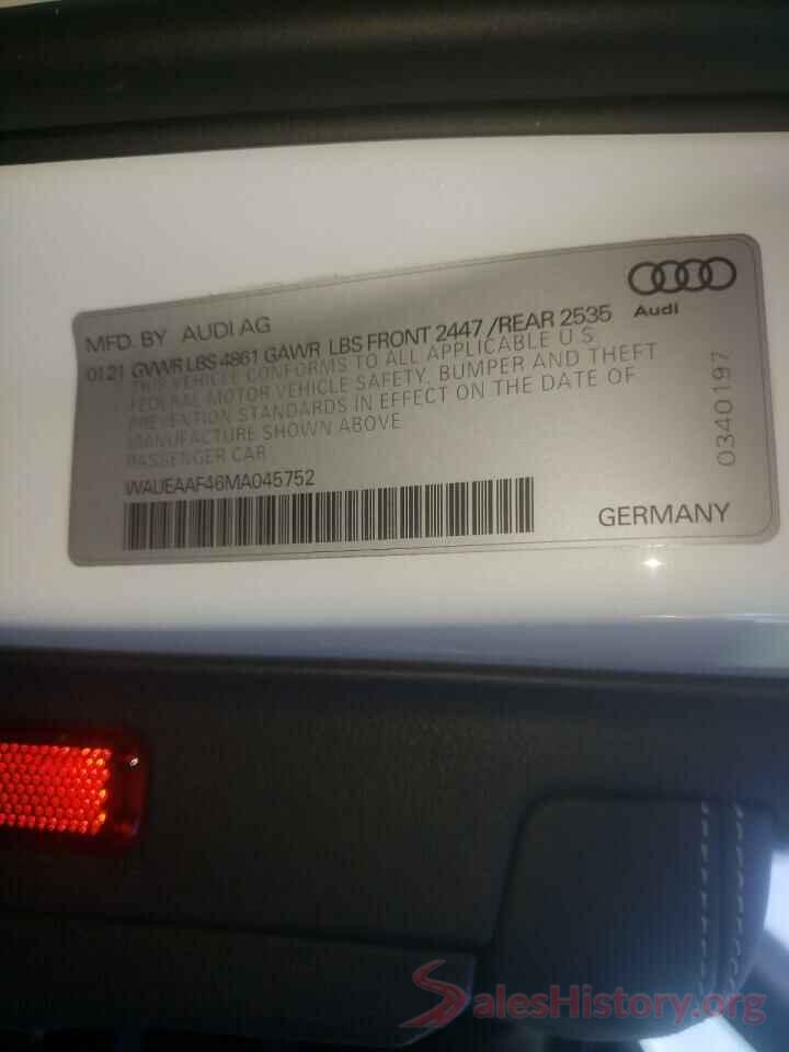 WAUEAAF46MA045752 2021 AUDI A4