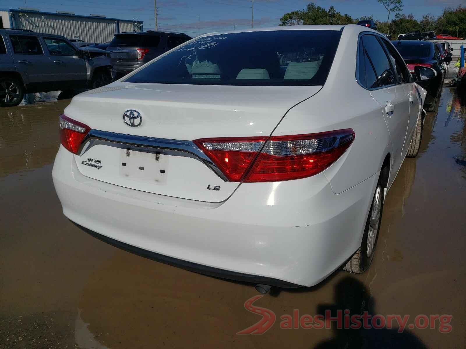 4T1BF1FK2HU679520 2017 TOYOTA CAMRY