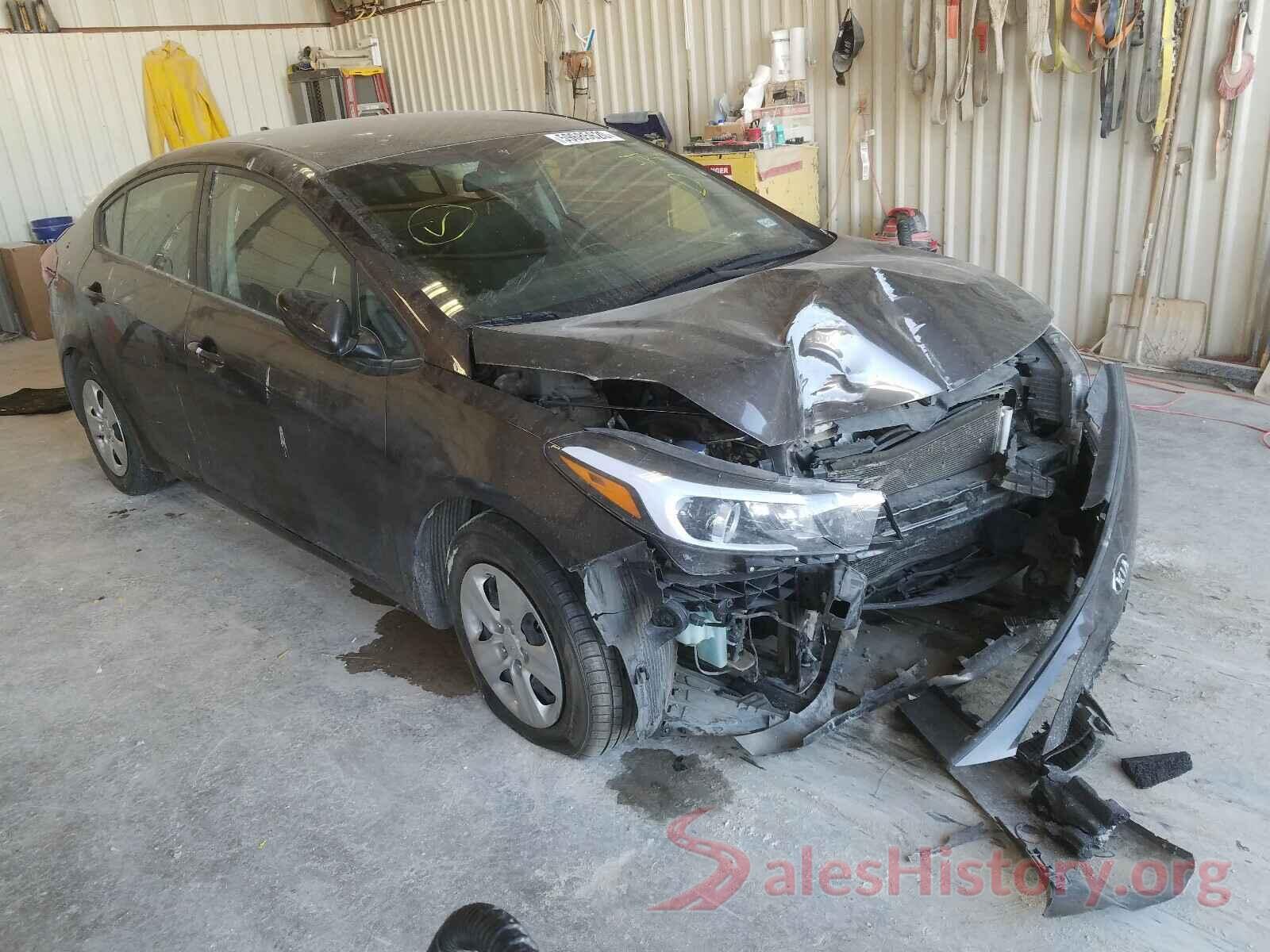 3KPFK4A74JE199781 2018 KIA FORTE