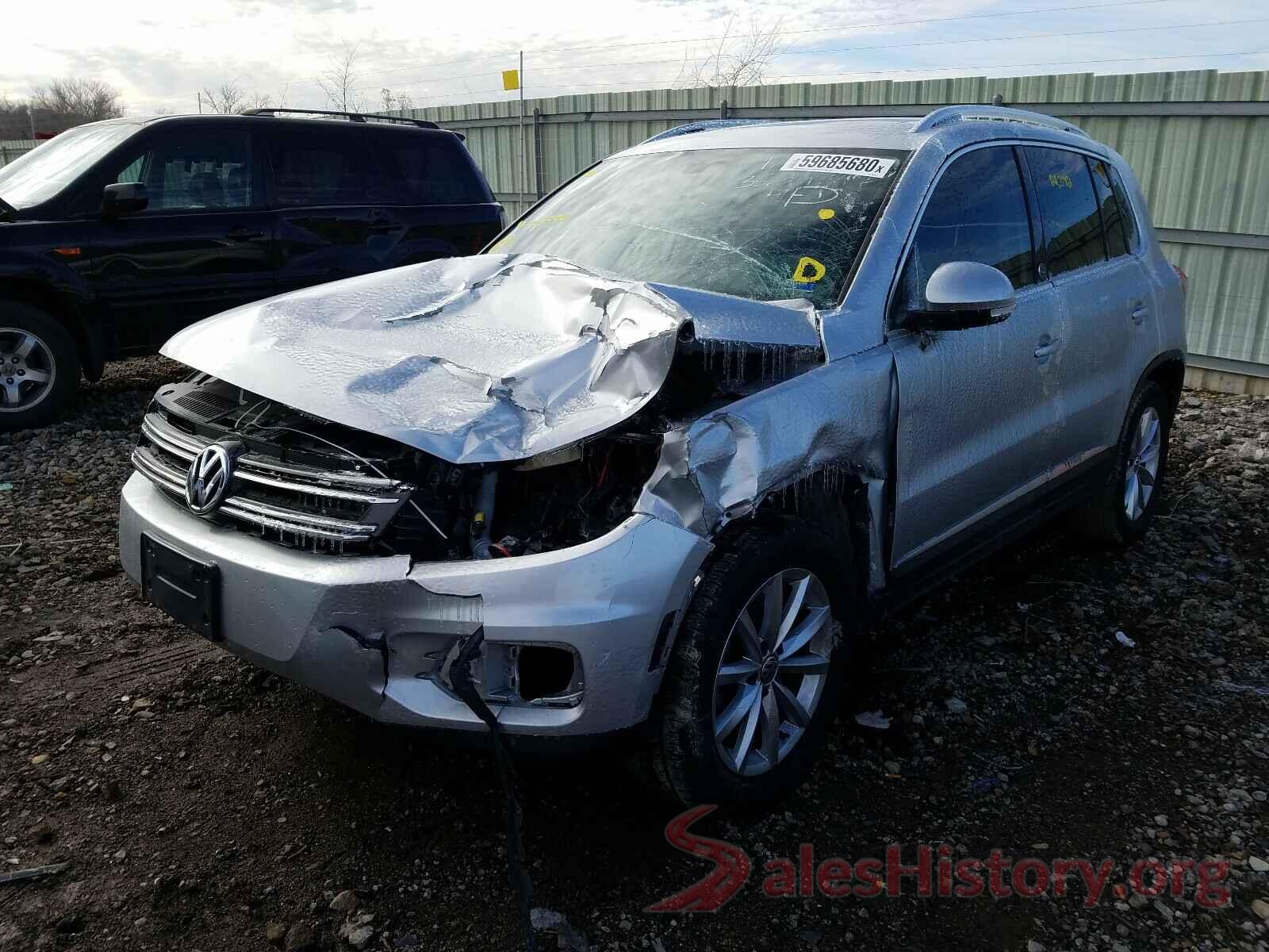 WVGRV7AX9HK008994 2017 VOLKSWAGEN TIGUAN