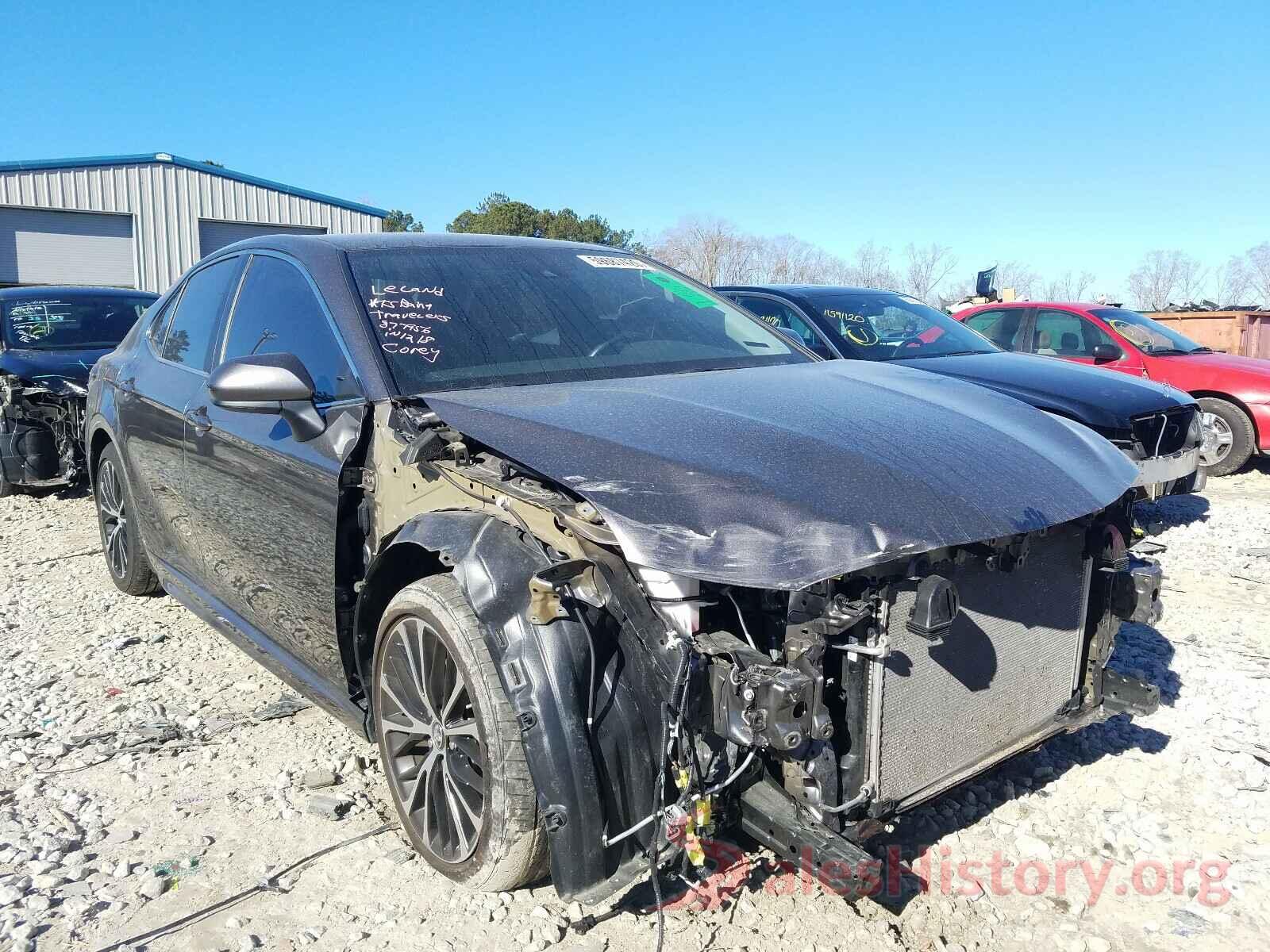 4T1B11HK8KU205168 2019 TOYOTA CAMRY