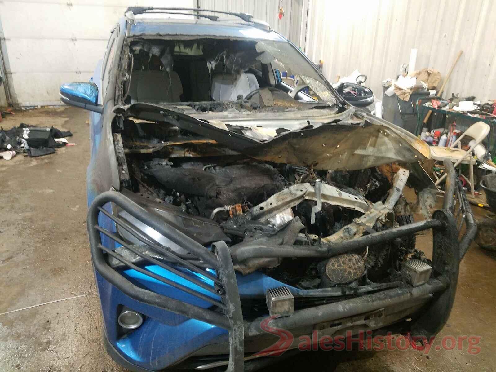 JTMRFREV5HJ112149 2017 TOYOTA RAV4