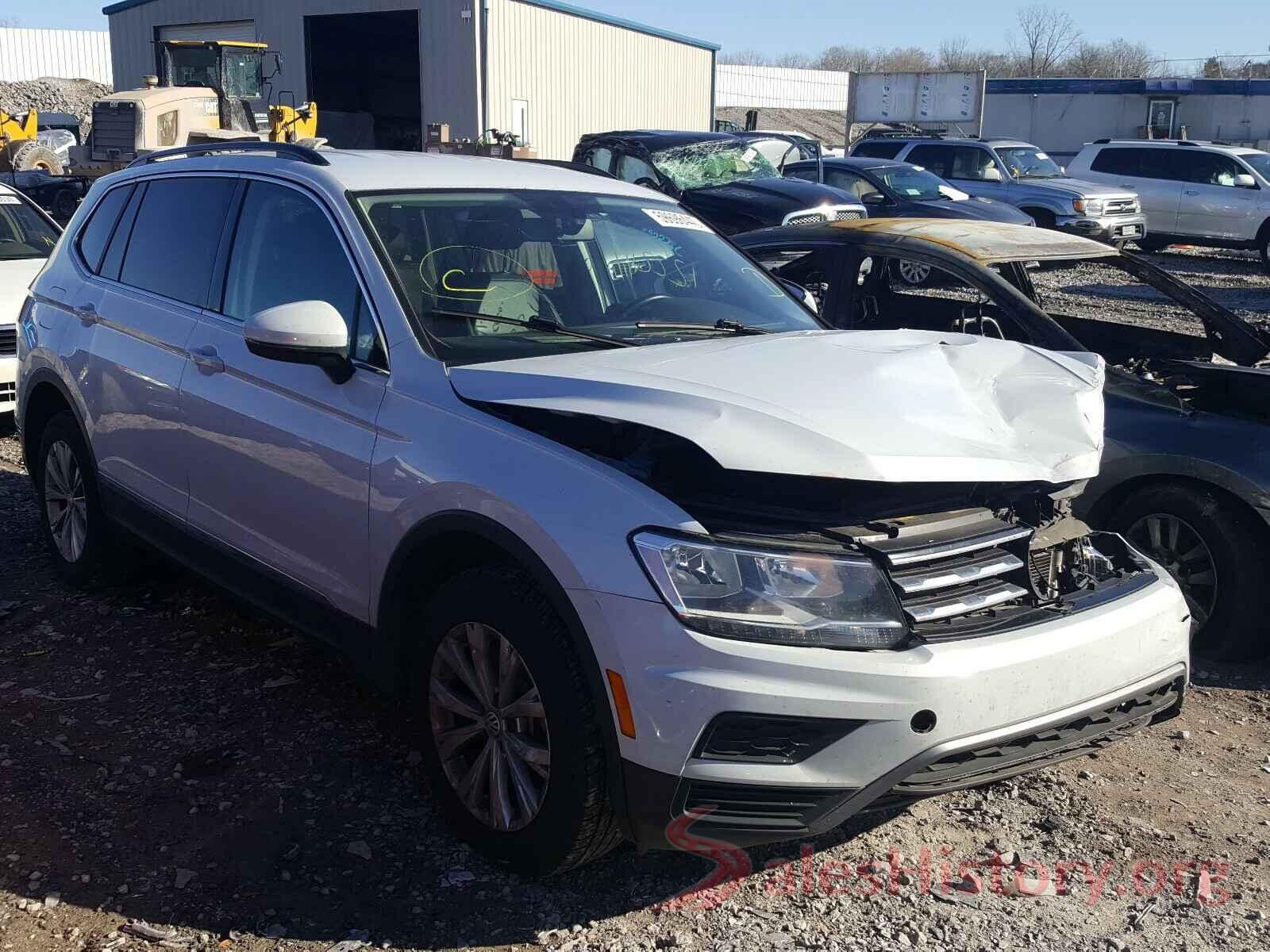 3VV3B7AX1JM143938 2018 VOLKSWAGEN TIGUAN