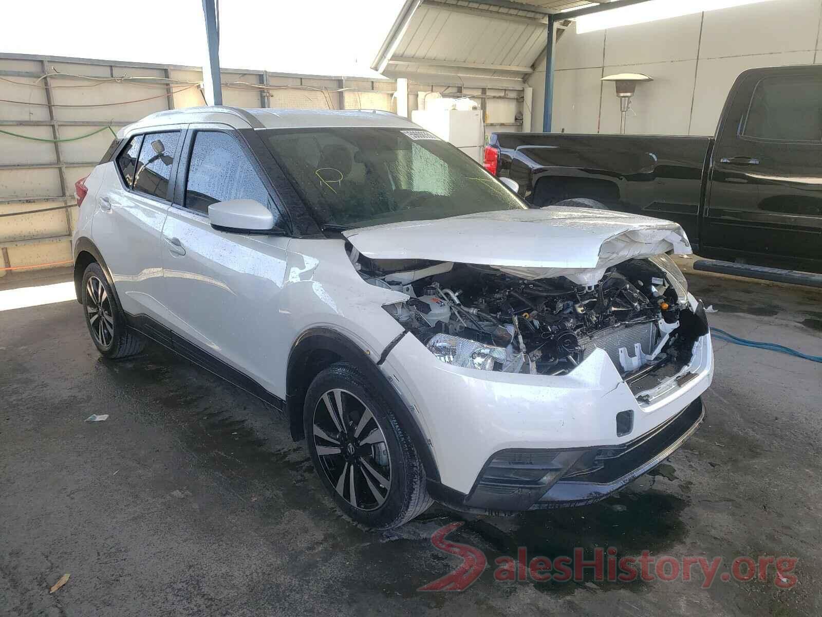 3N1CP5CU4JL531651 2018 NISSAN KICKS