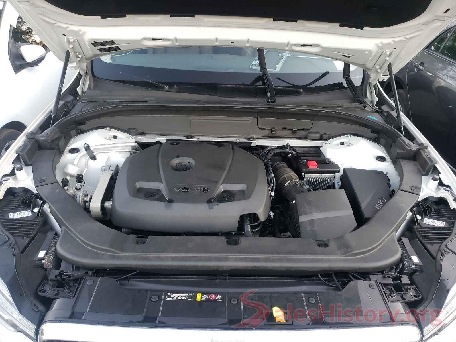 LYVA22RK2KB233771 2019 VOLVO XC60