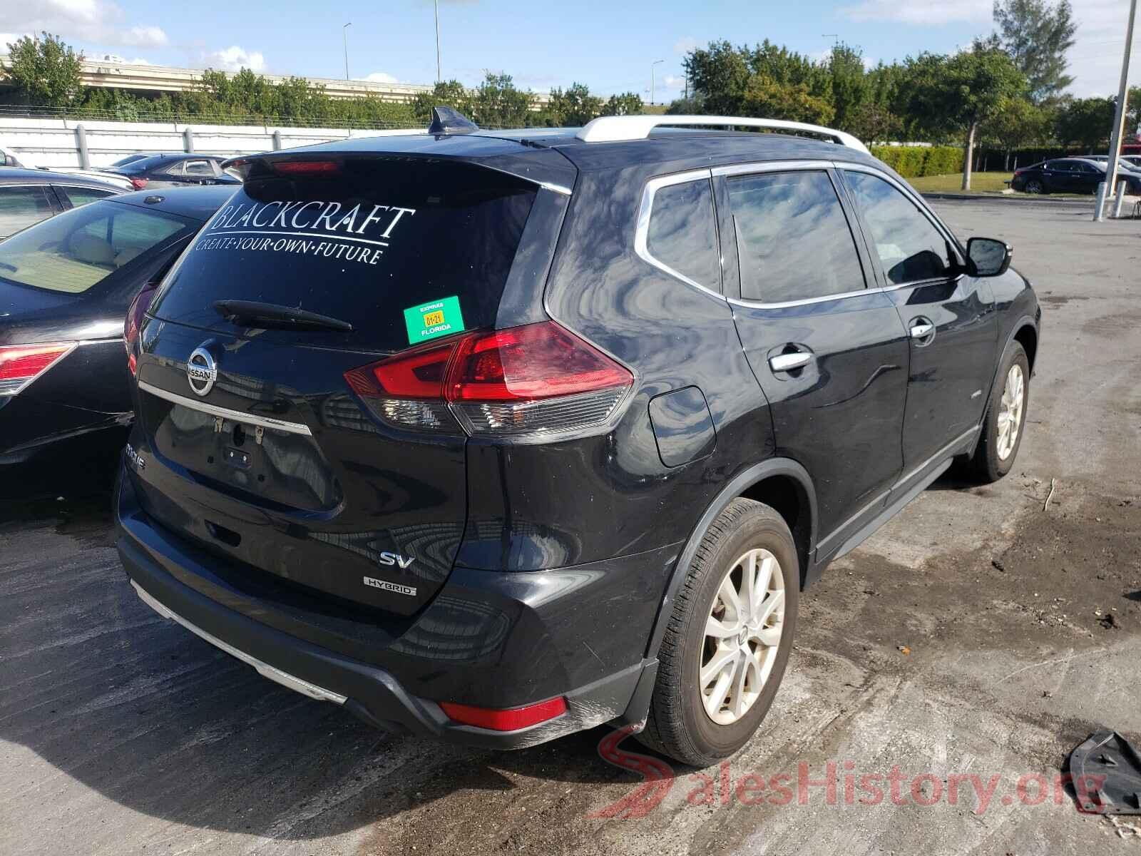 5N1ET2MT2JC820735 2018 NISSAN ROGUE