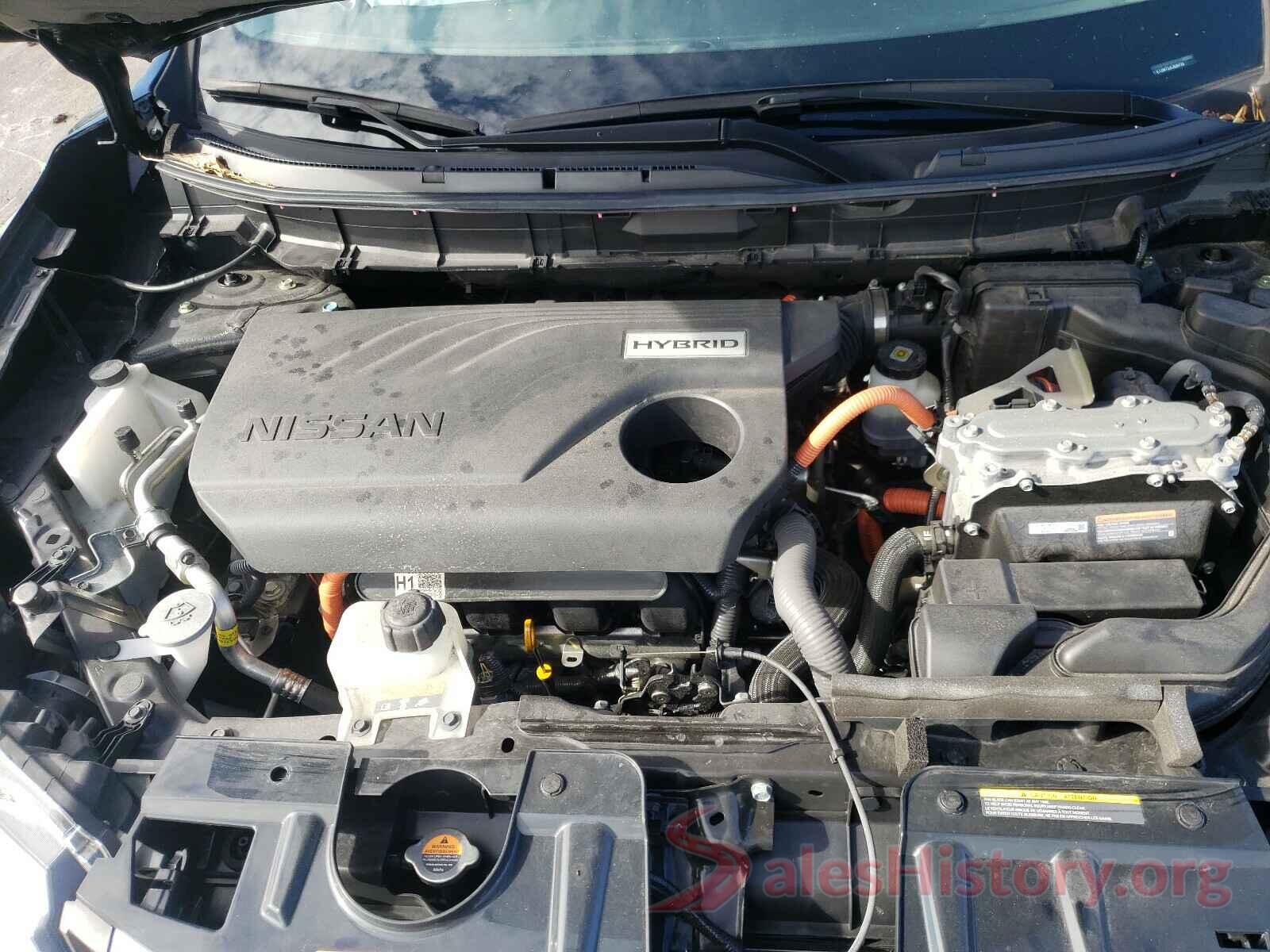 5N1ET2MT2JC820735 2018 NISSAN ROGUE