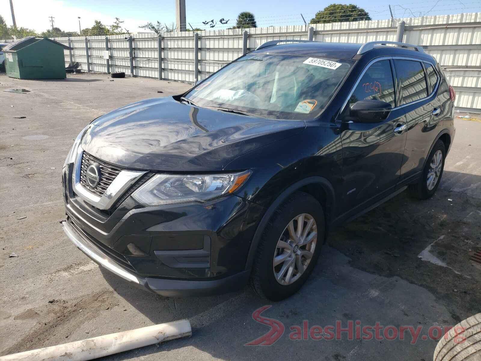 5N1ET2MT2JC820735 2018 NISSAN ROGUE