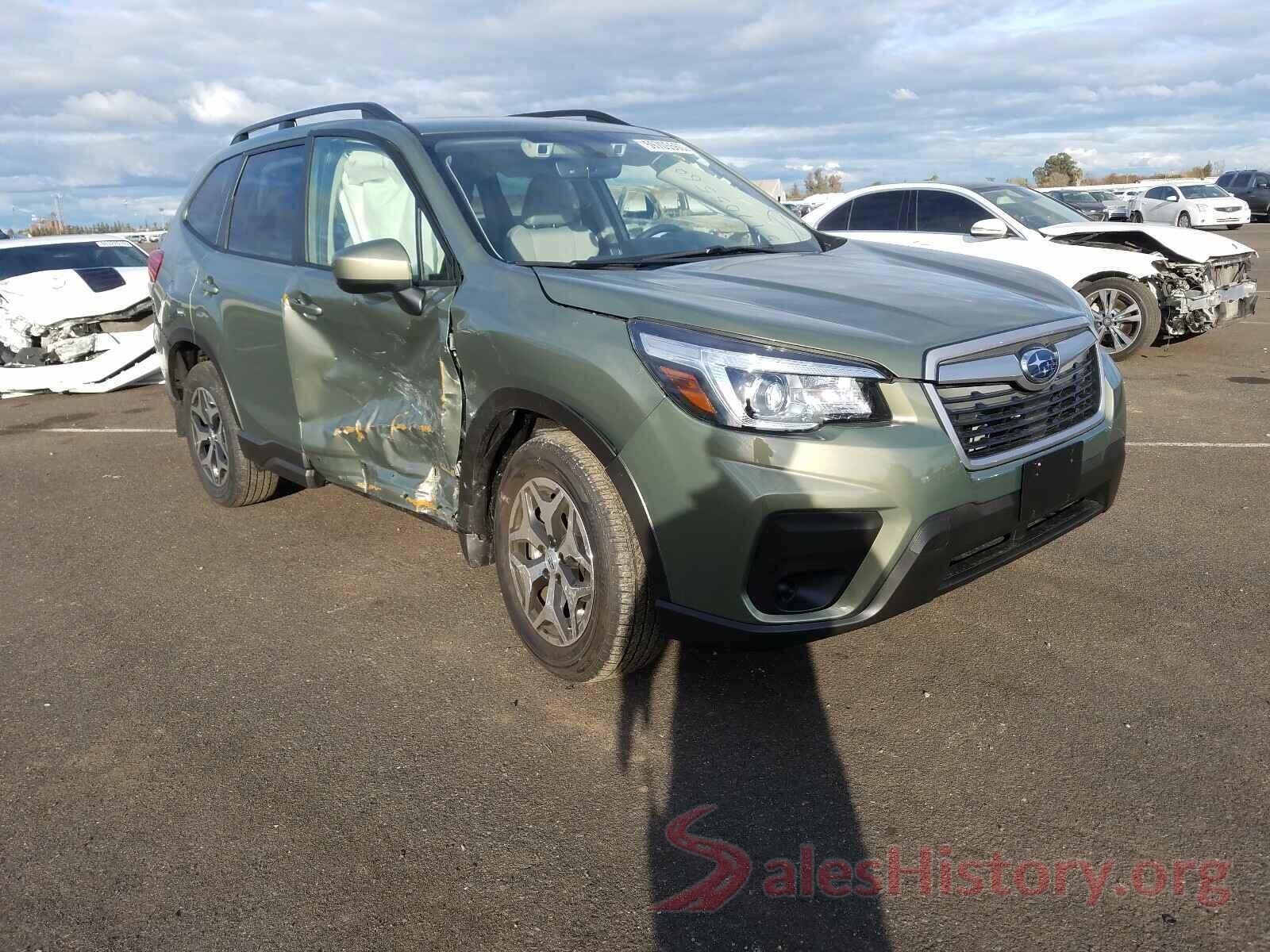 JF2SKAGC9LH596189 2020 SUBARU FORESTER