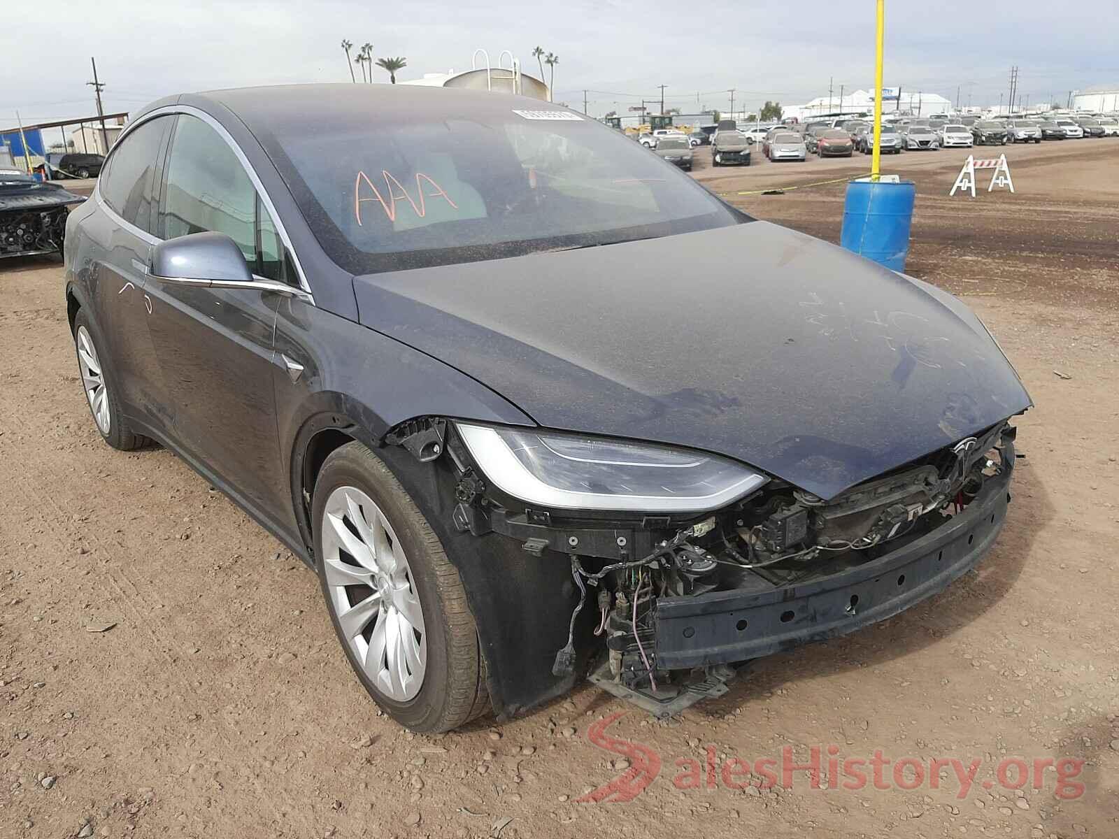 5YJXCAE25JF109143 2018 TESLA MODEL X