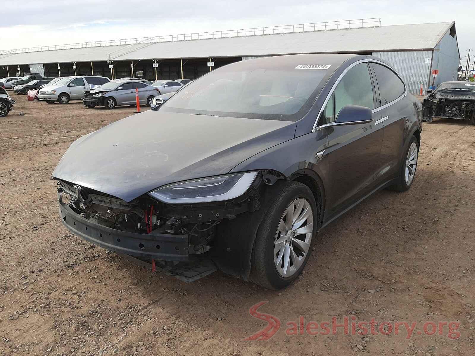 5YJXCAE25JF109143 2018 TESLA MODEL X