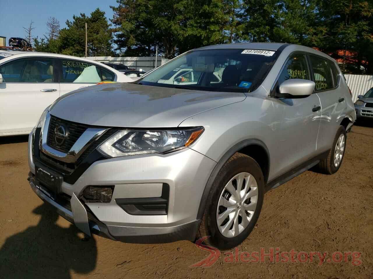 KNMAT2MT6JP600736 2018 NISSAN ROGUE