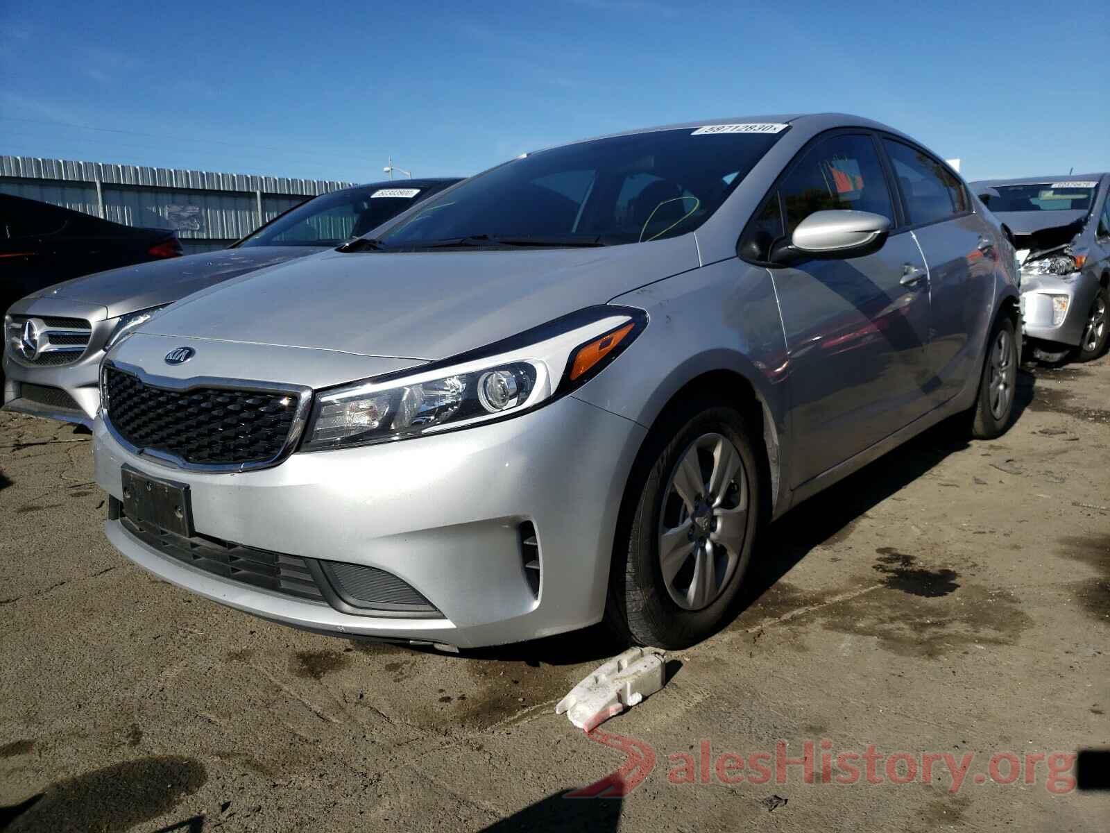 3KPFK4A78HE115343 2017 KIA FORTE