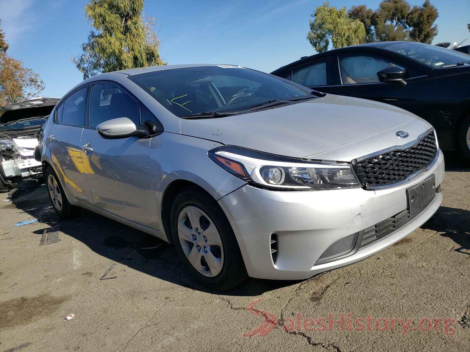 3KPFK4A78HE115343 2017 KIA FORTE