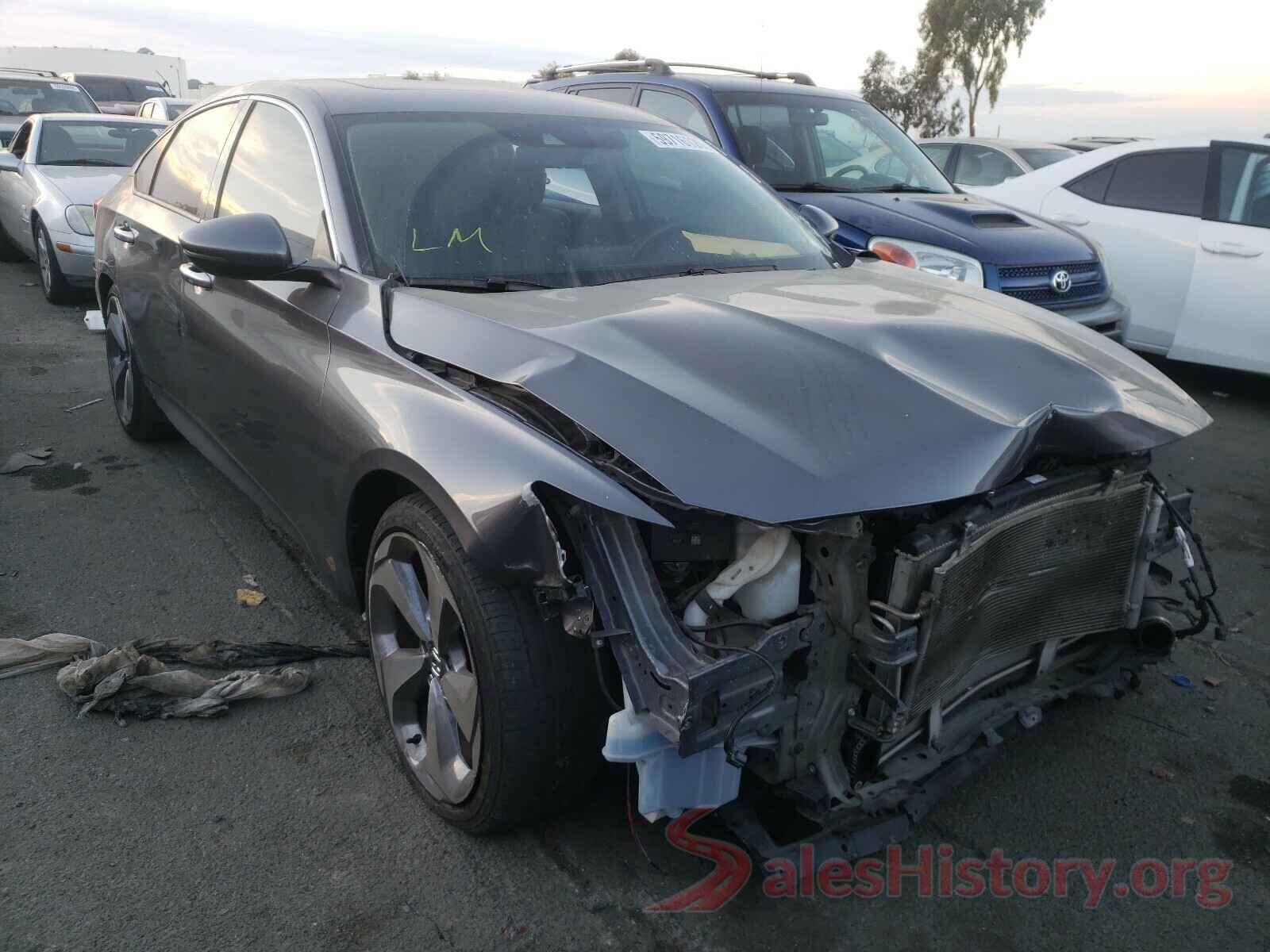 1HGCV1F94JA195382 2018 HONDA ACCORD