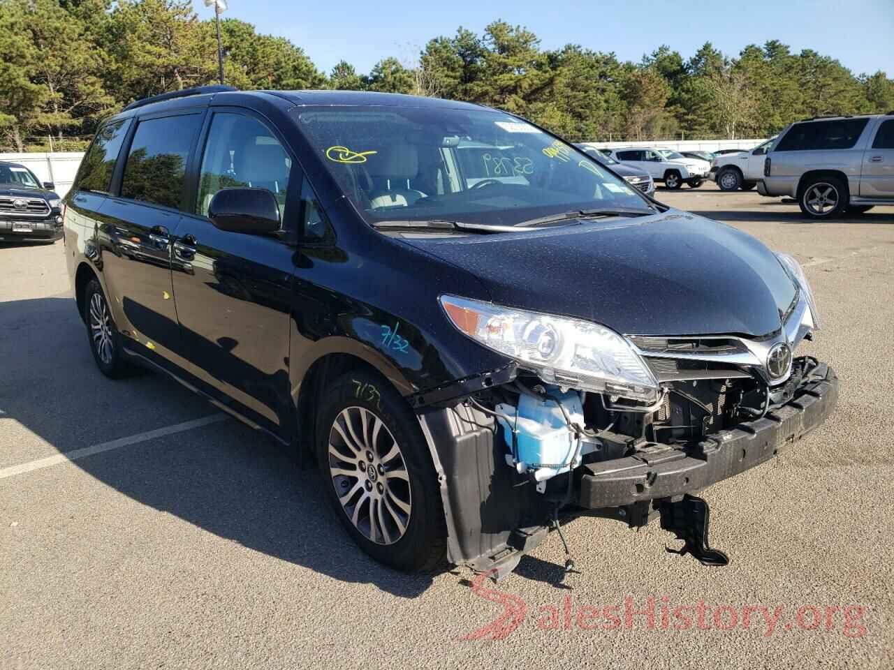 5TDYZ3DC8KS994394 2019 TOYOTA SIENNA