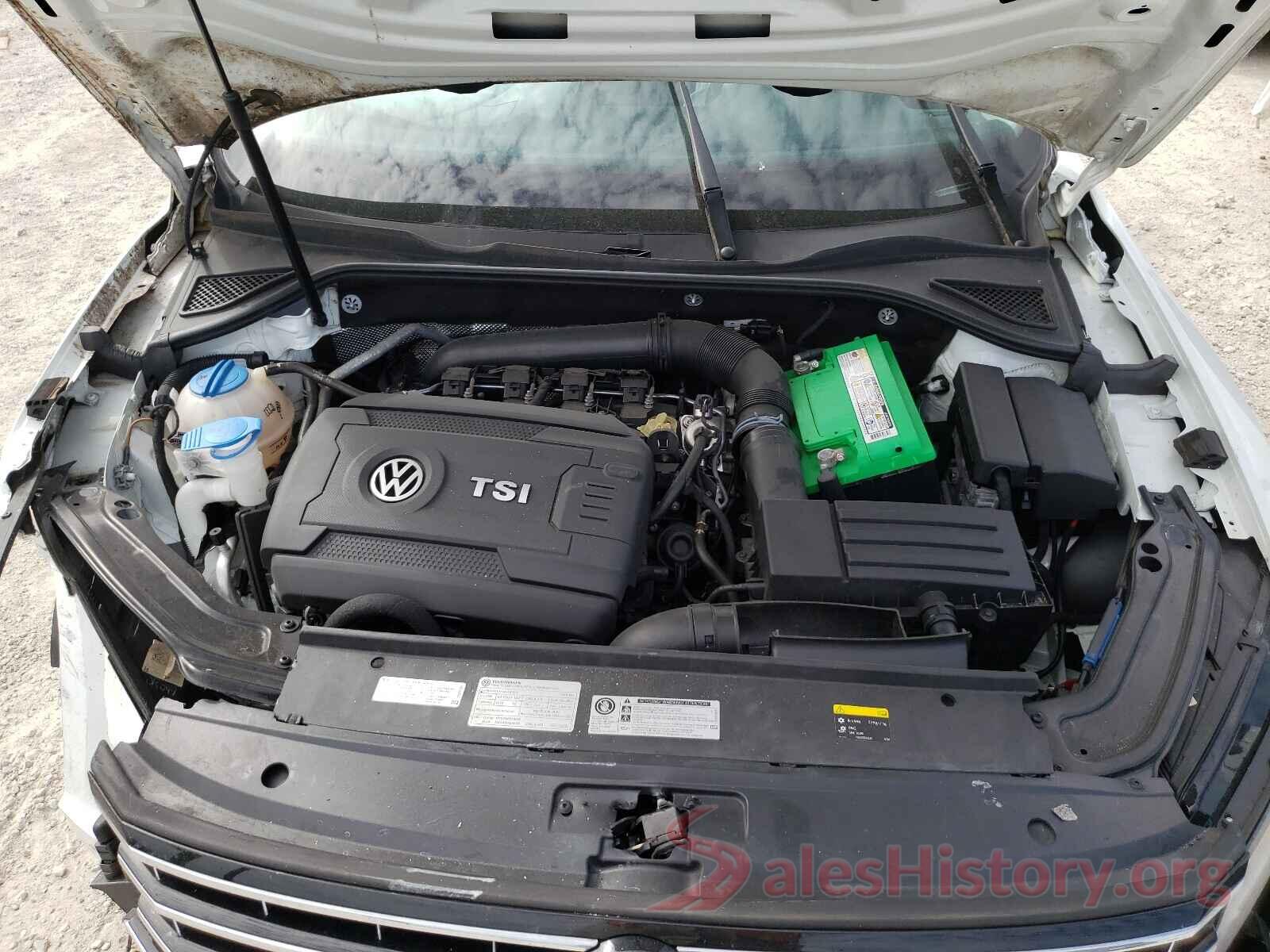 1VWAT7A36HC072261 2017 VOLKSWAGEN PASSAT