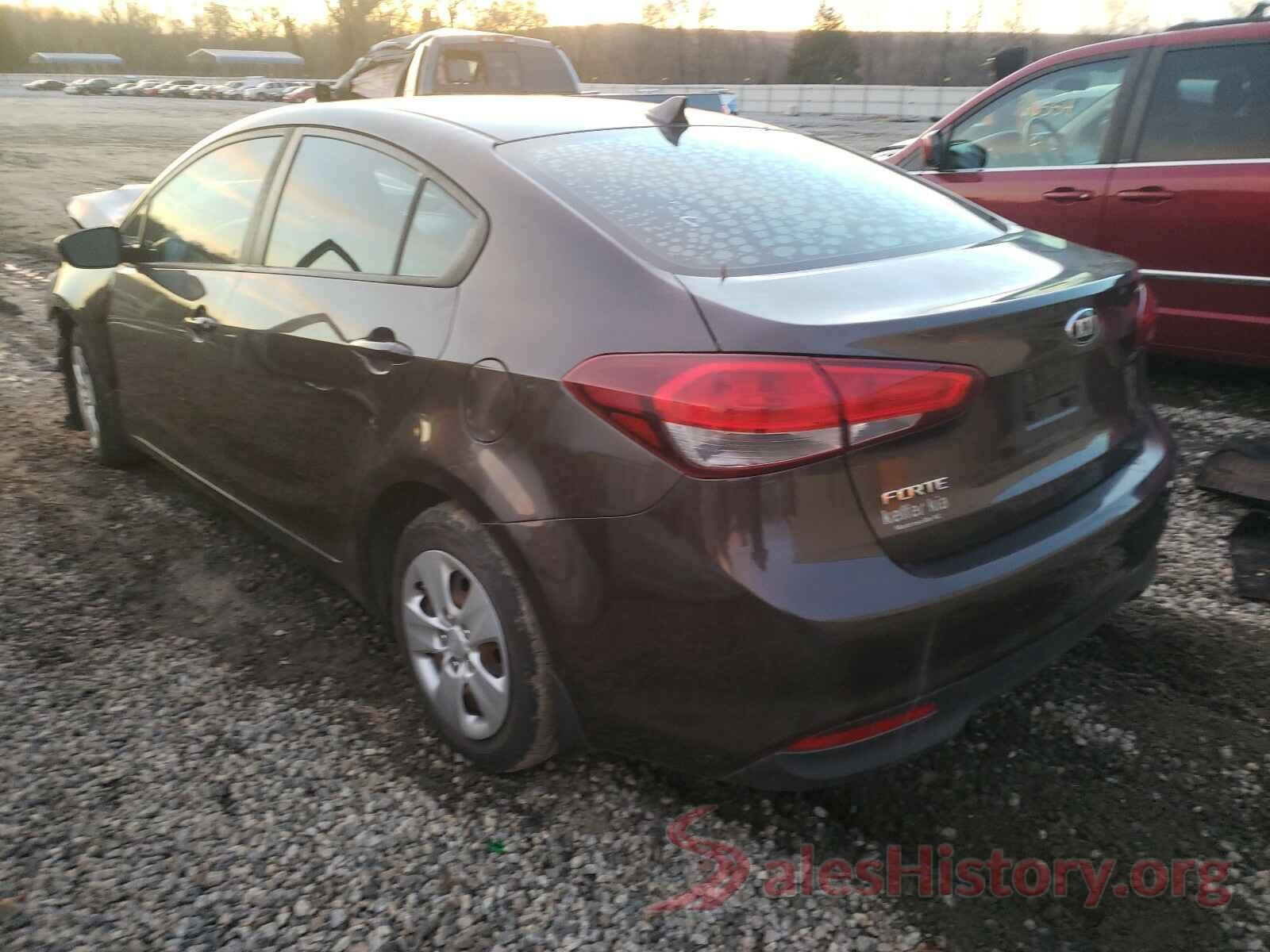 3KPFK4A73HE055942 2017 KIA FORTE