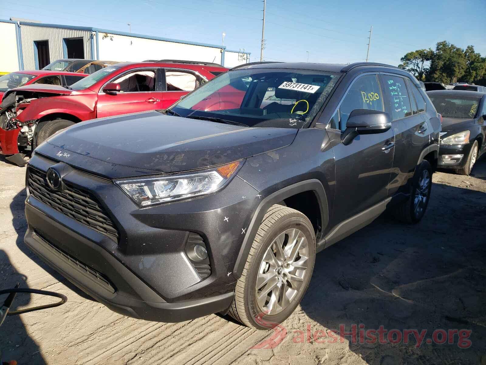 2T3C1RFV8LC068744 2020 TOYOTA RAV4