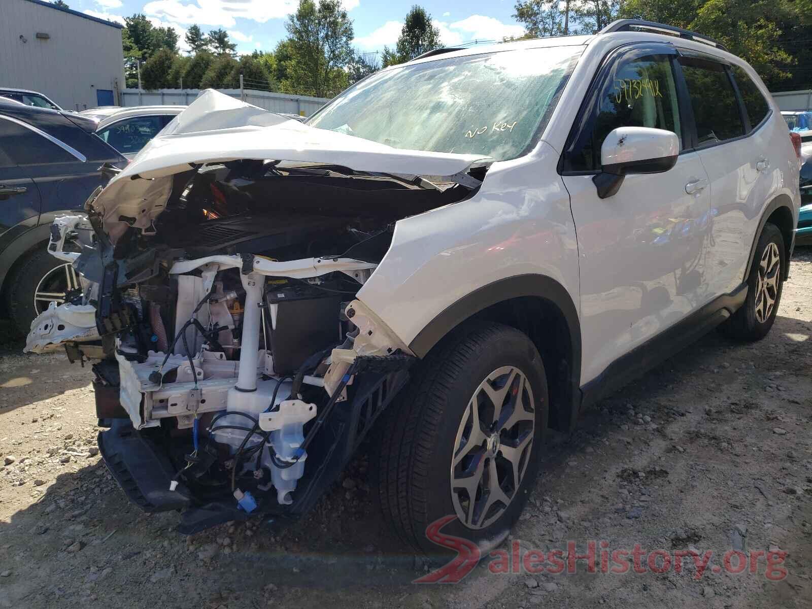 JF2SKAGC7KH557941 2019 SUBARU FORESTER