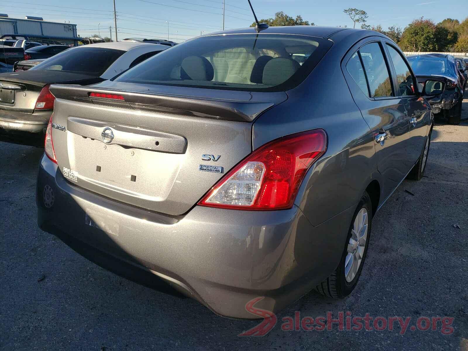 3N1CN7AP1JL835762 2018 NISSAN VERSA