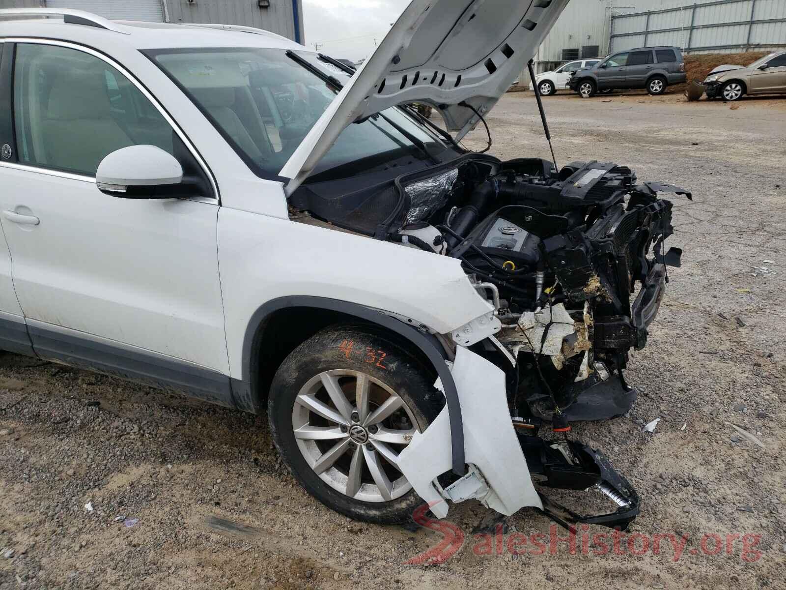 WVGSV7AX0HK008707 2017 VOLKSWAGEN TIGUAN