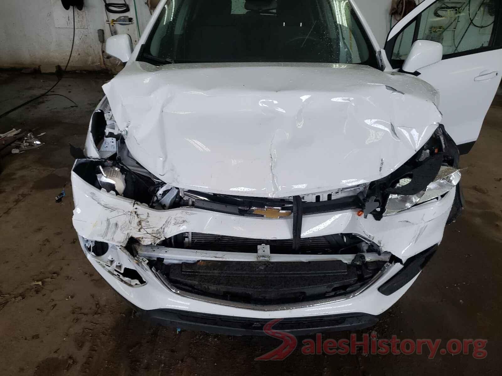 3GNCJNSB2KL358221 2019 CHEVROLET TRAX