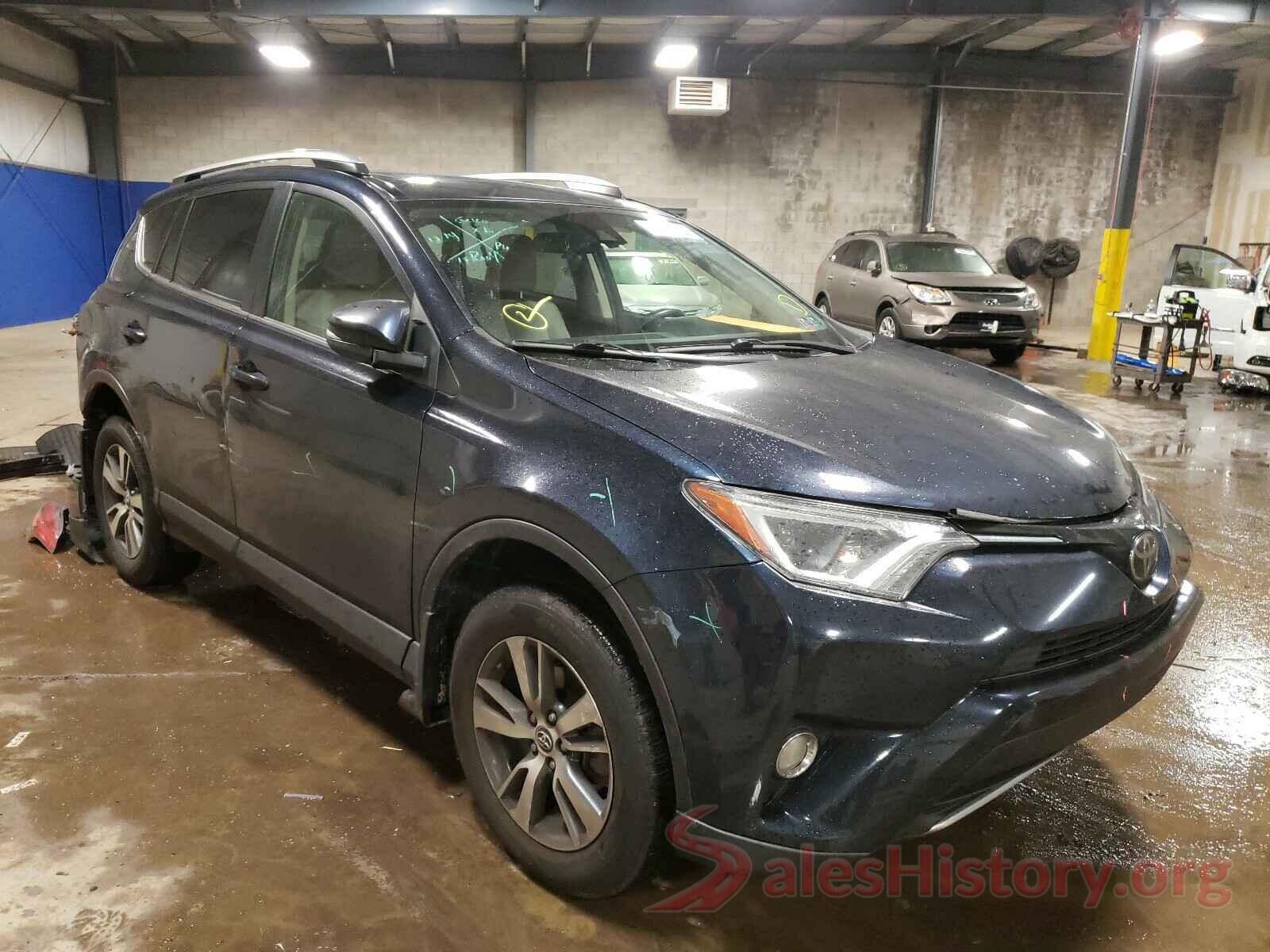 JTMRFREVXHJ114754 2017 TOYOTA RAV4