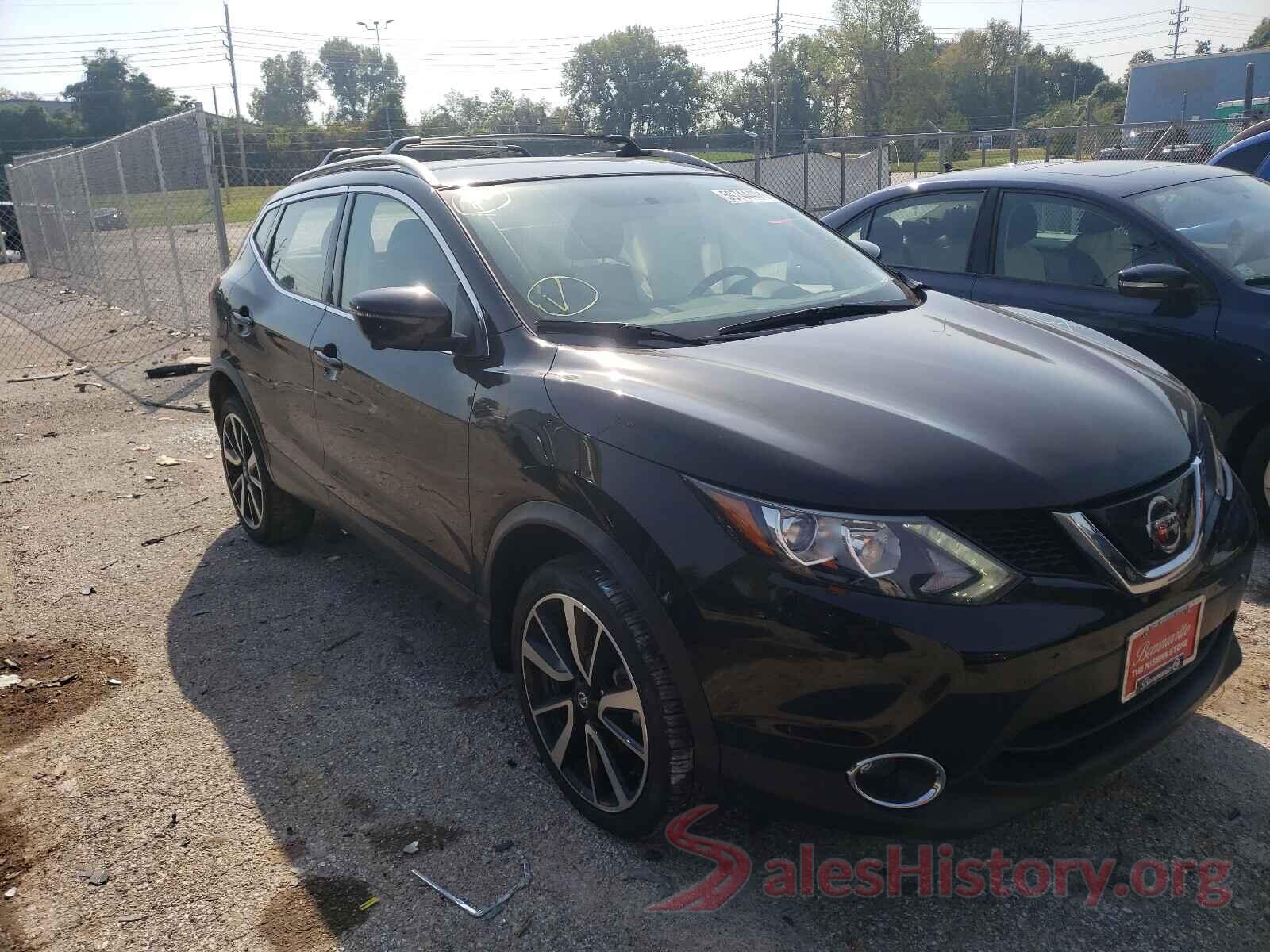 JN1BJ1CP3JW192097 2018 NISSAN ROGUE