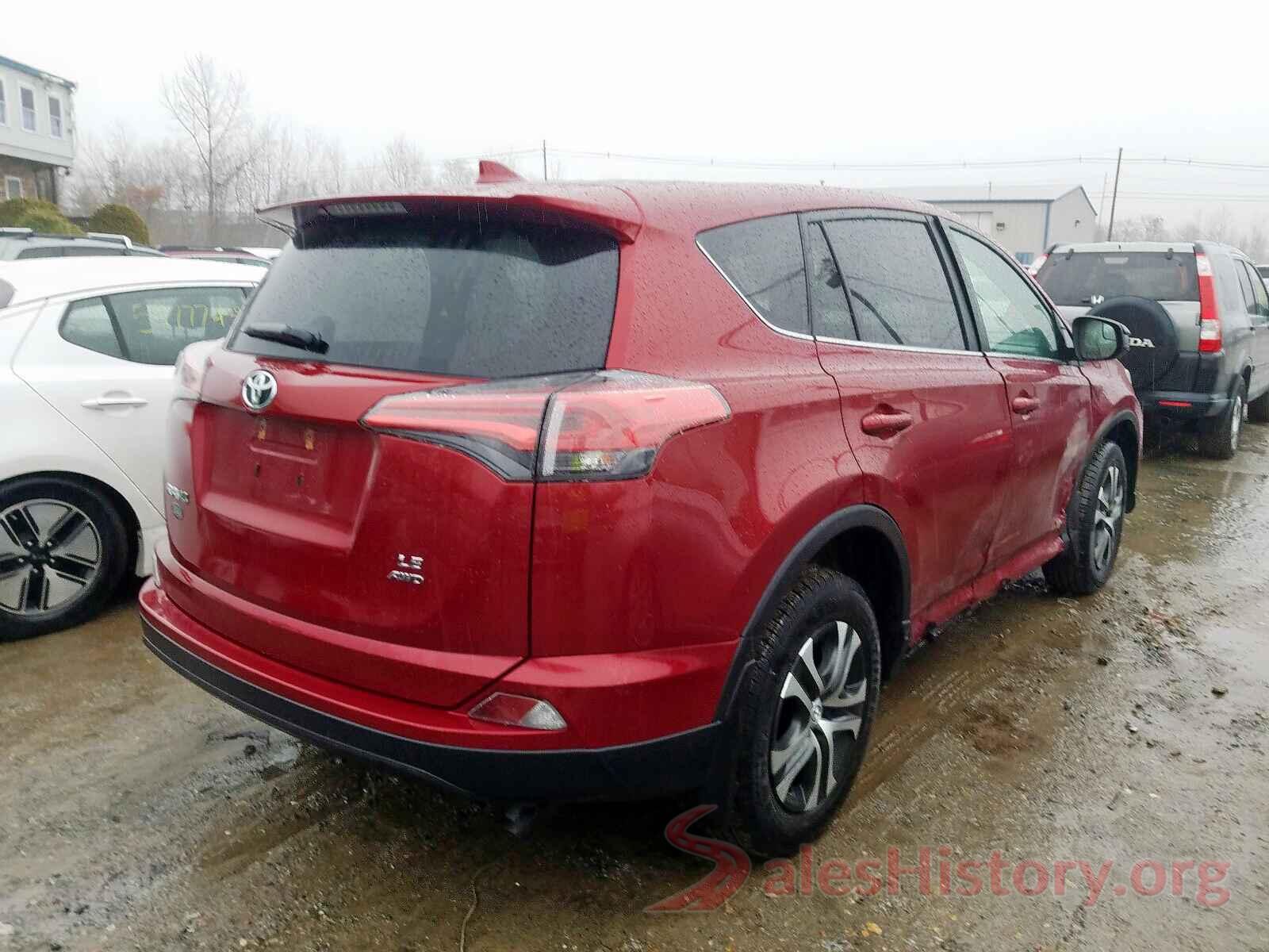 2T3BFREV4JW776824 2018 TOYOTA RAV4 LE