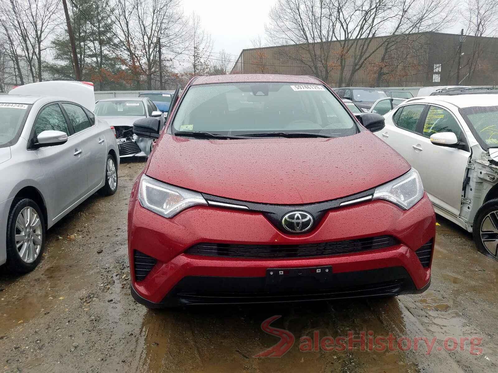 2T3BFREV4JW776824 2018 TOYOTA RAV4 LE