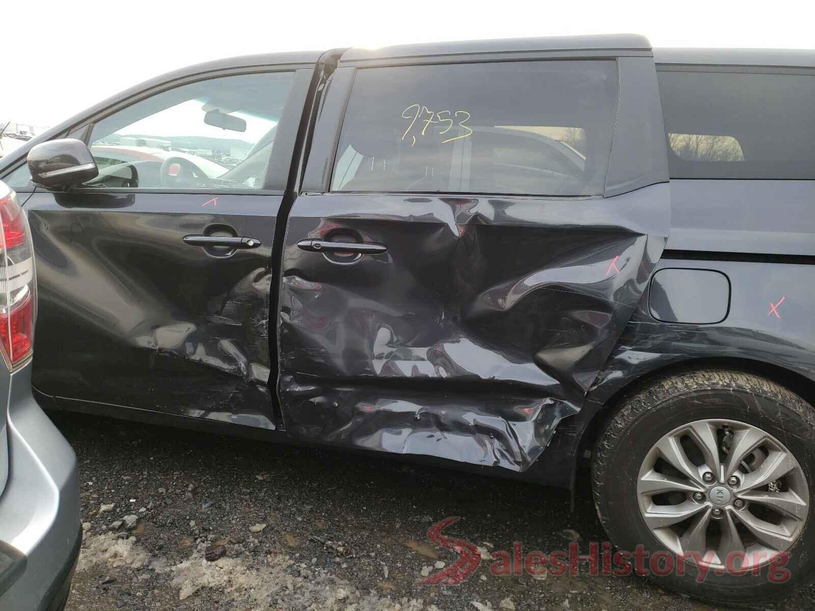 KNDMB5C17K6565178 2019 KIA SEDONA