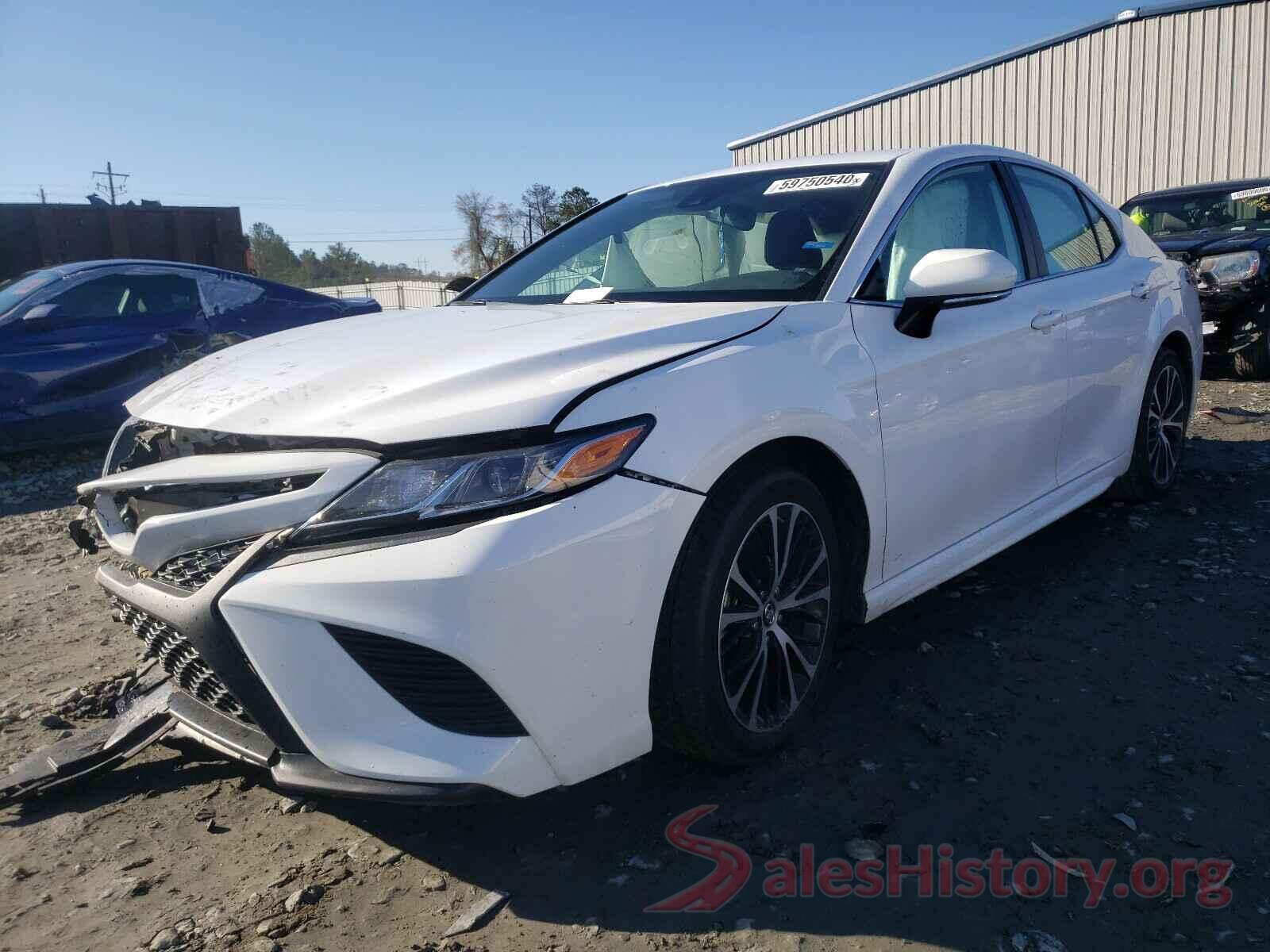 4T1B11HKXKU767976 2019 TOYOTA CAMRY