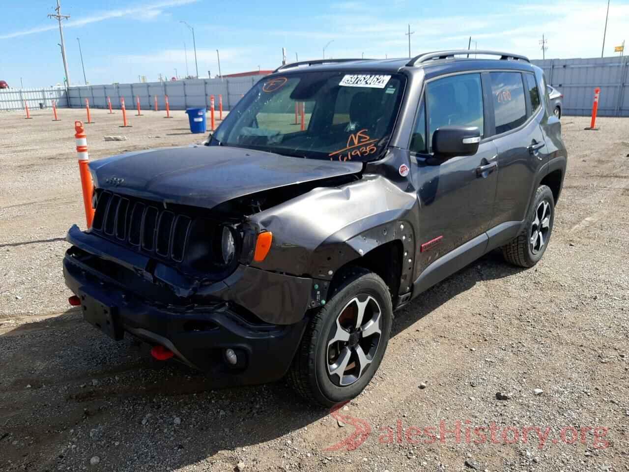 ZACNJBC17LPL61935 2020 JEEP RENEGADE