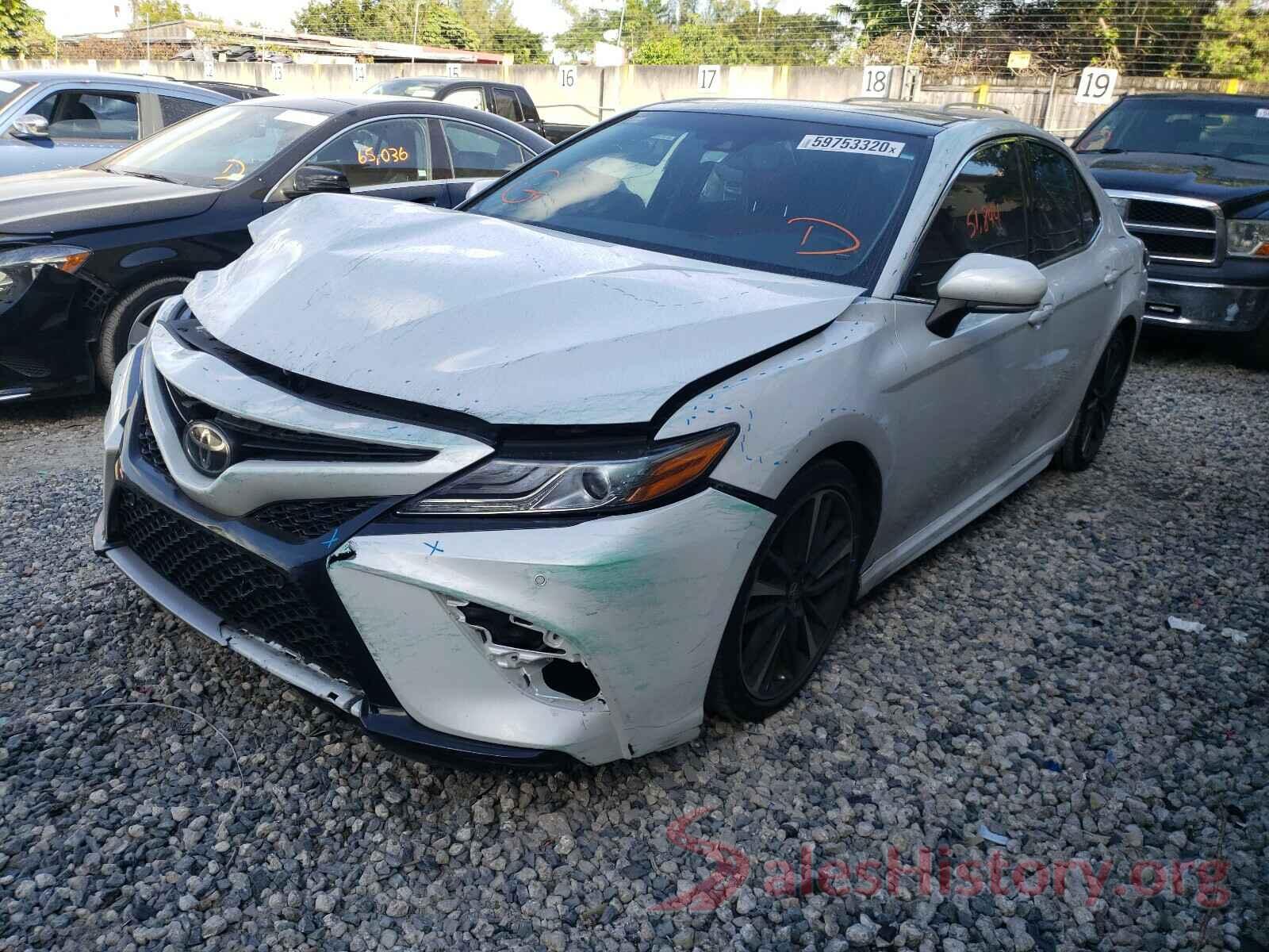 4T1B61HK4JU102863 2018 TOYOTA CAMRY