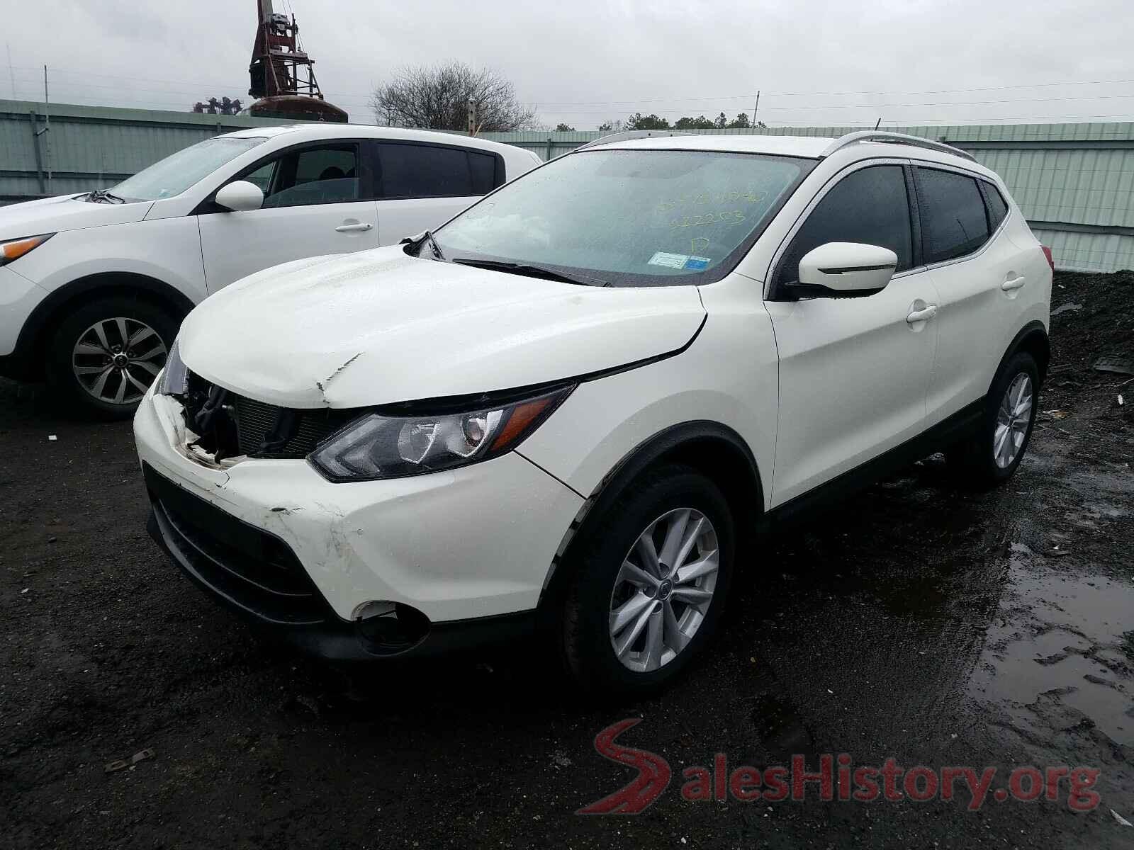 JN1BJ1CR6HW122203 2017 NISSAN ROGUE