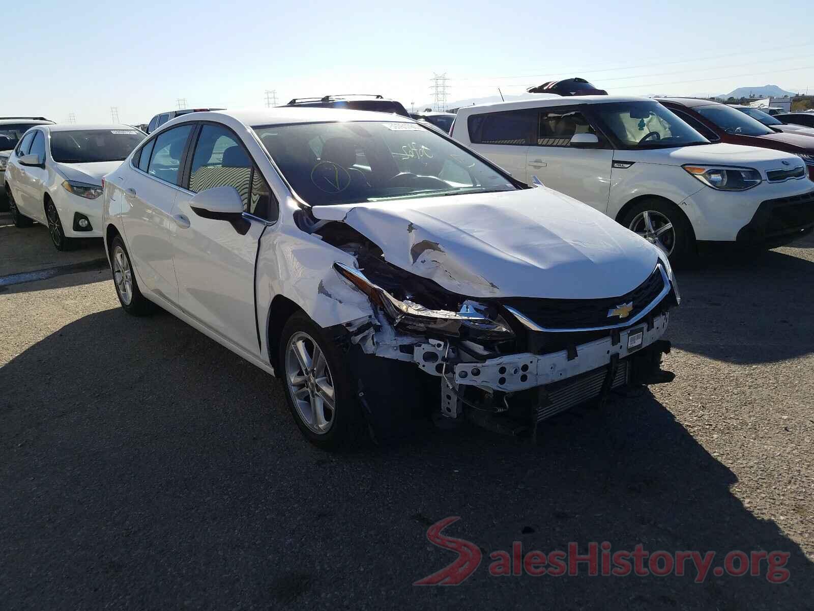 1G1BE5SM1J7240862 2018 CHEVROLET CRUZE