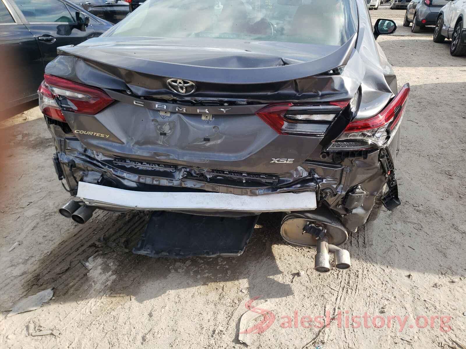 4T1K61AK4MU552740 2021 TOYOTA CAMRY