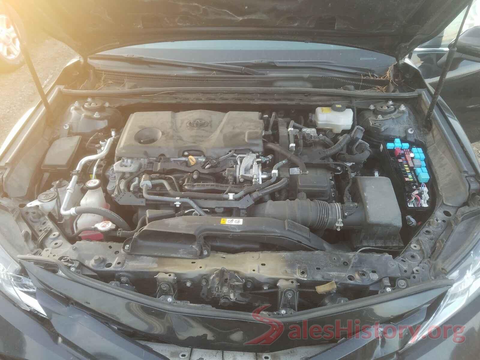 4T1B31HK9JU002105 2018 TOYOTA CAMRY